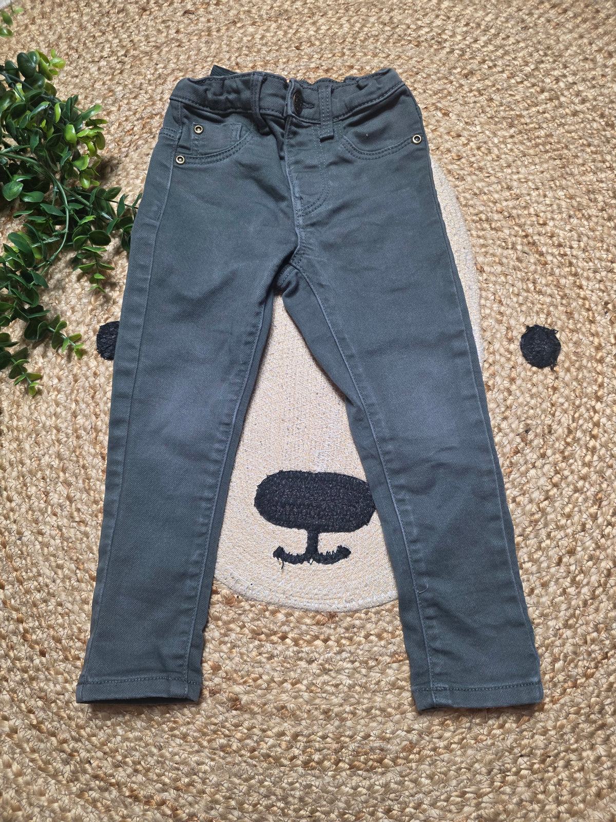Hema broek maat 92