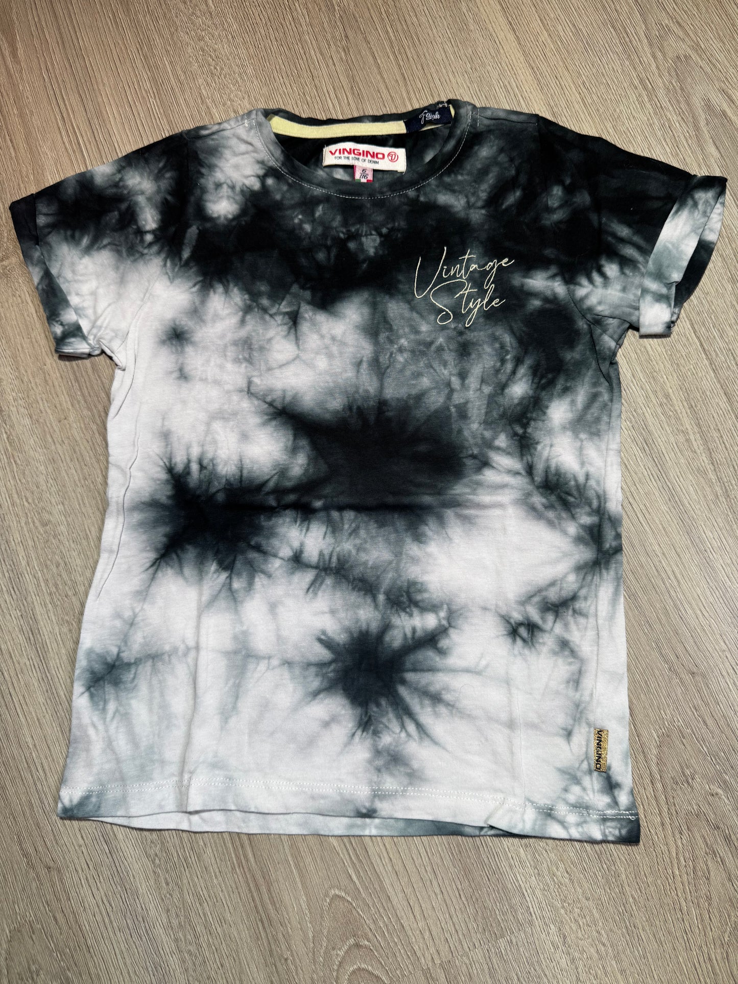 Vingino tshirt maat 116