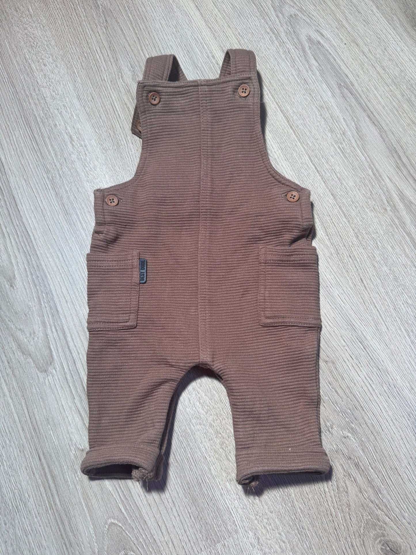 Prenatal tuinbroek maat 56