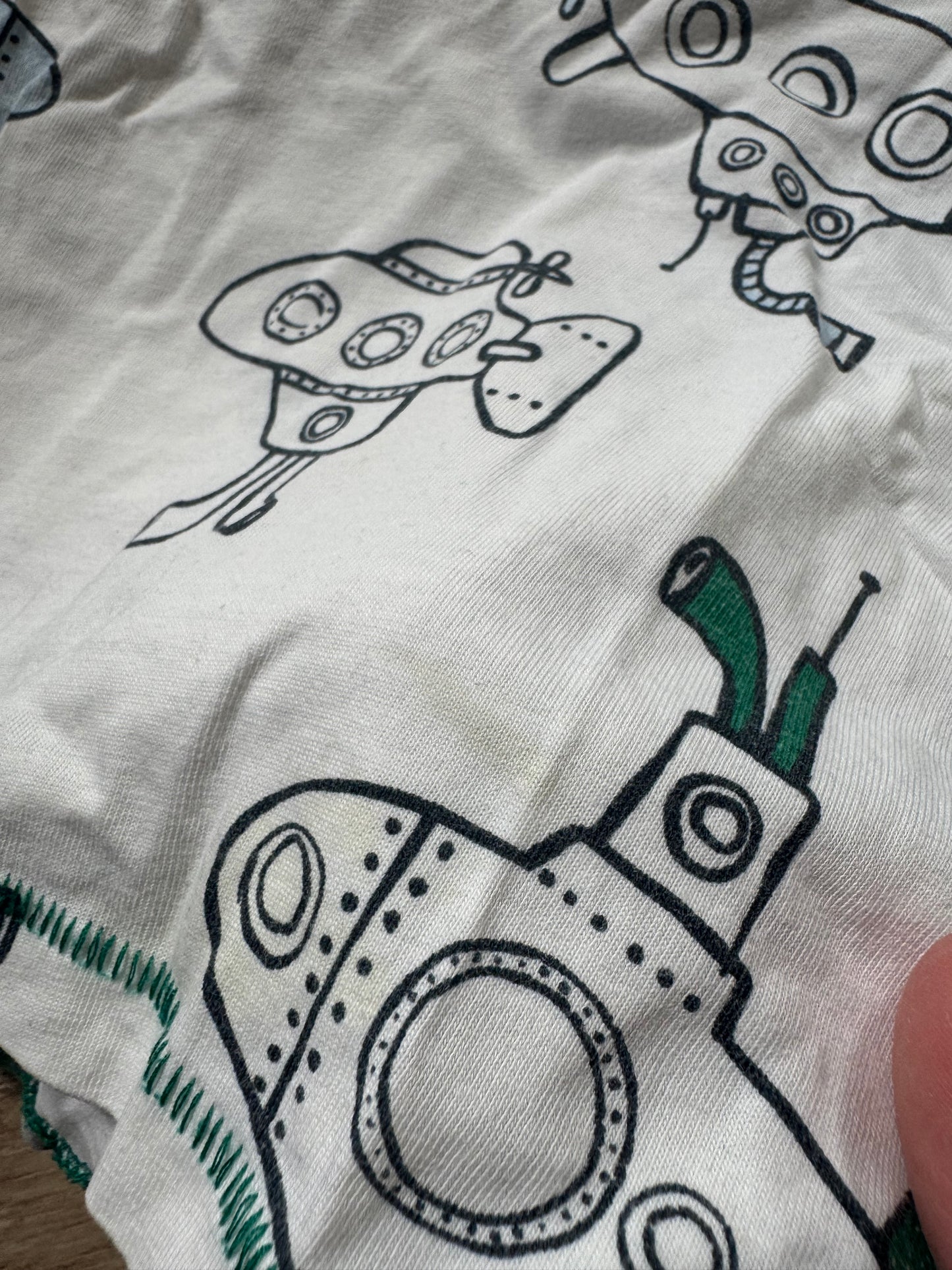 HEMA tshirt maat 110/116