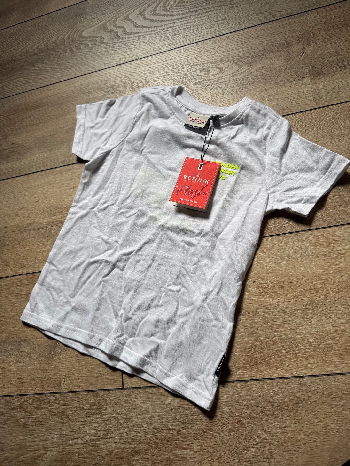 Retour tshirt maat 116 nieuw