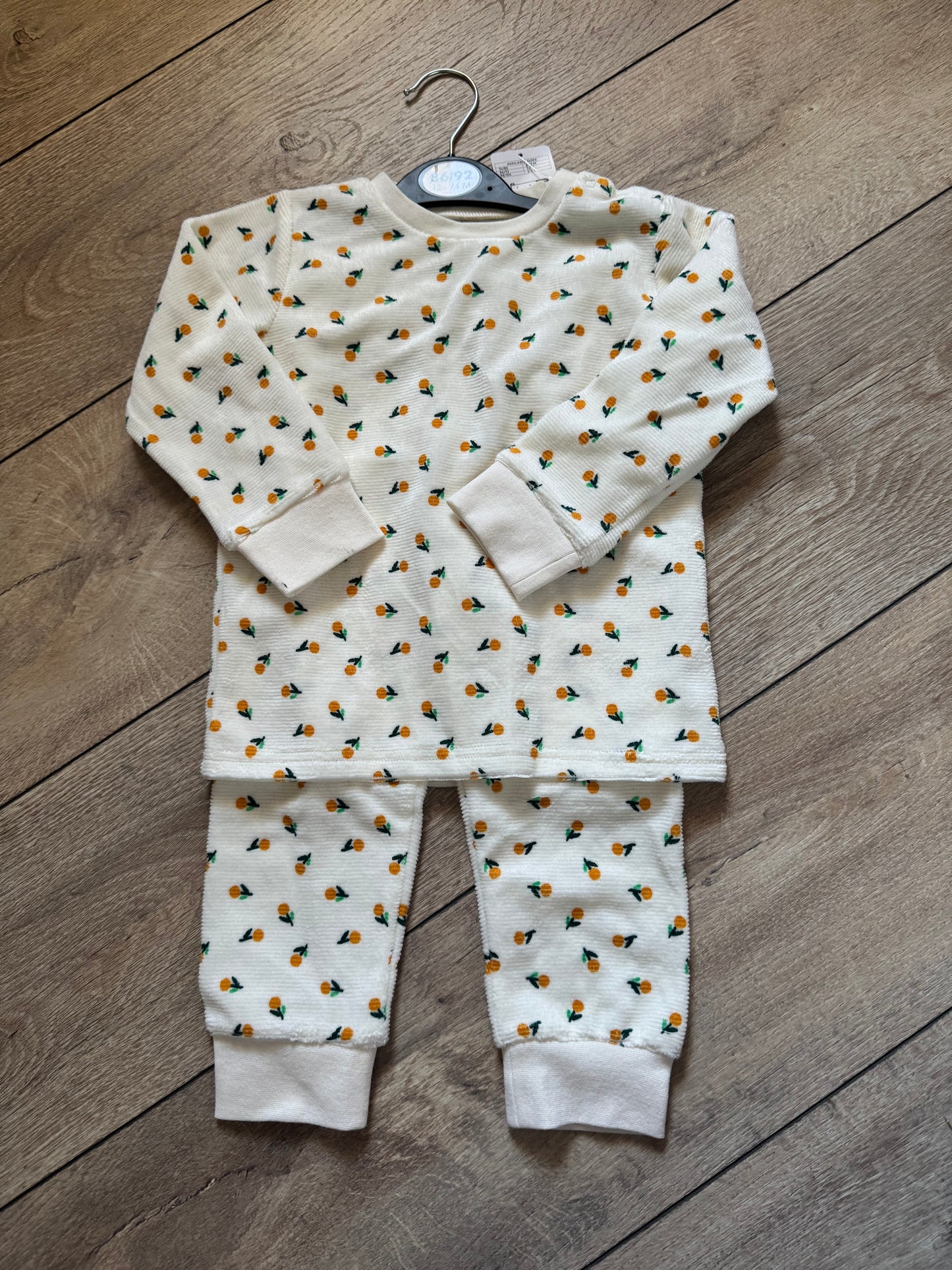 HEMA pyjama 86/92 nieuw
