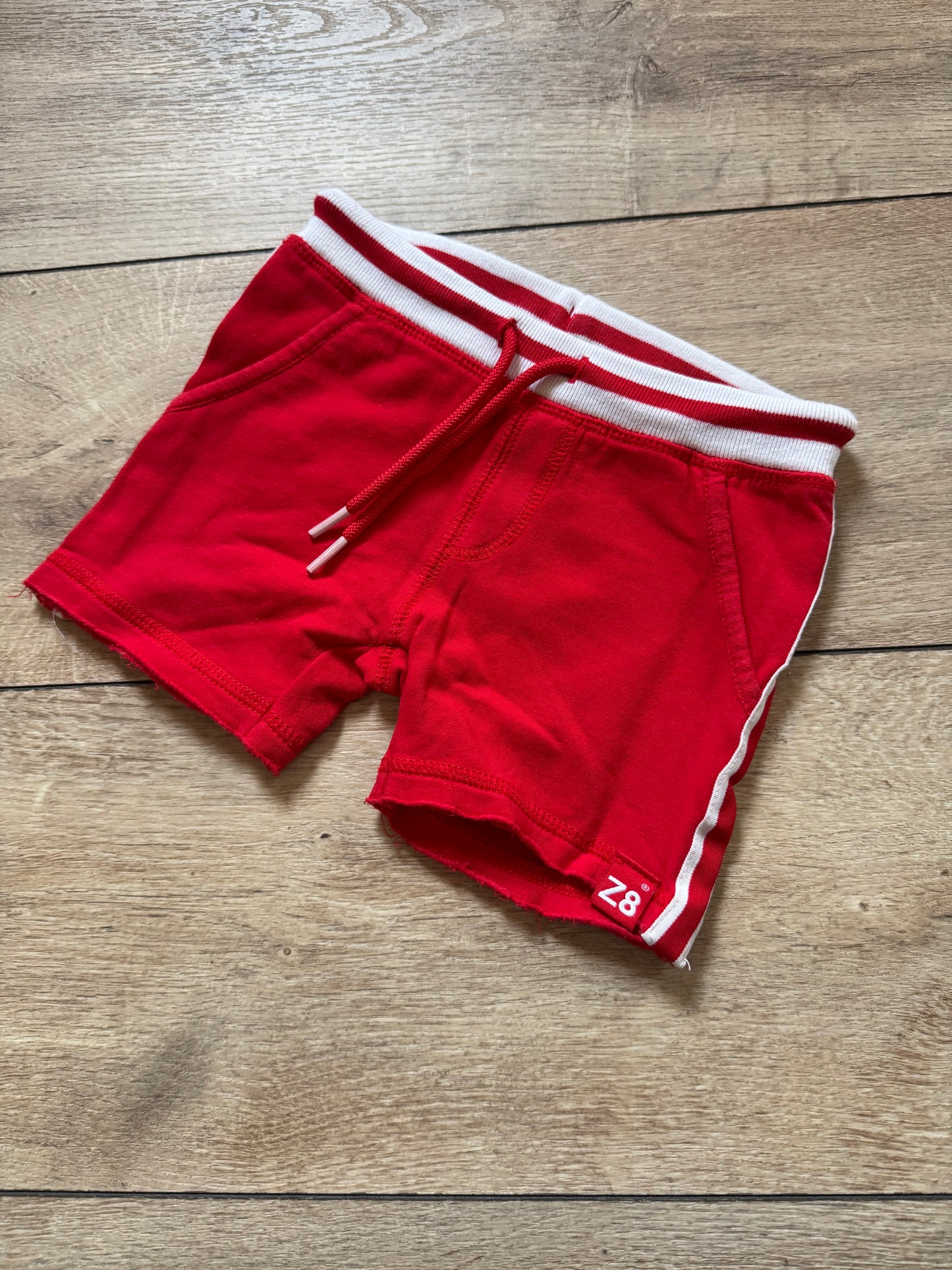 Z8 korte broek maat 86