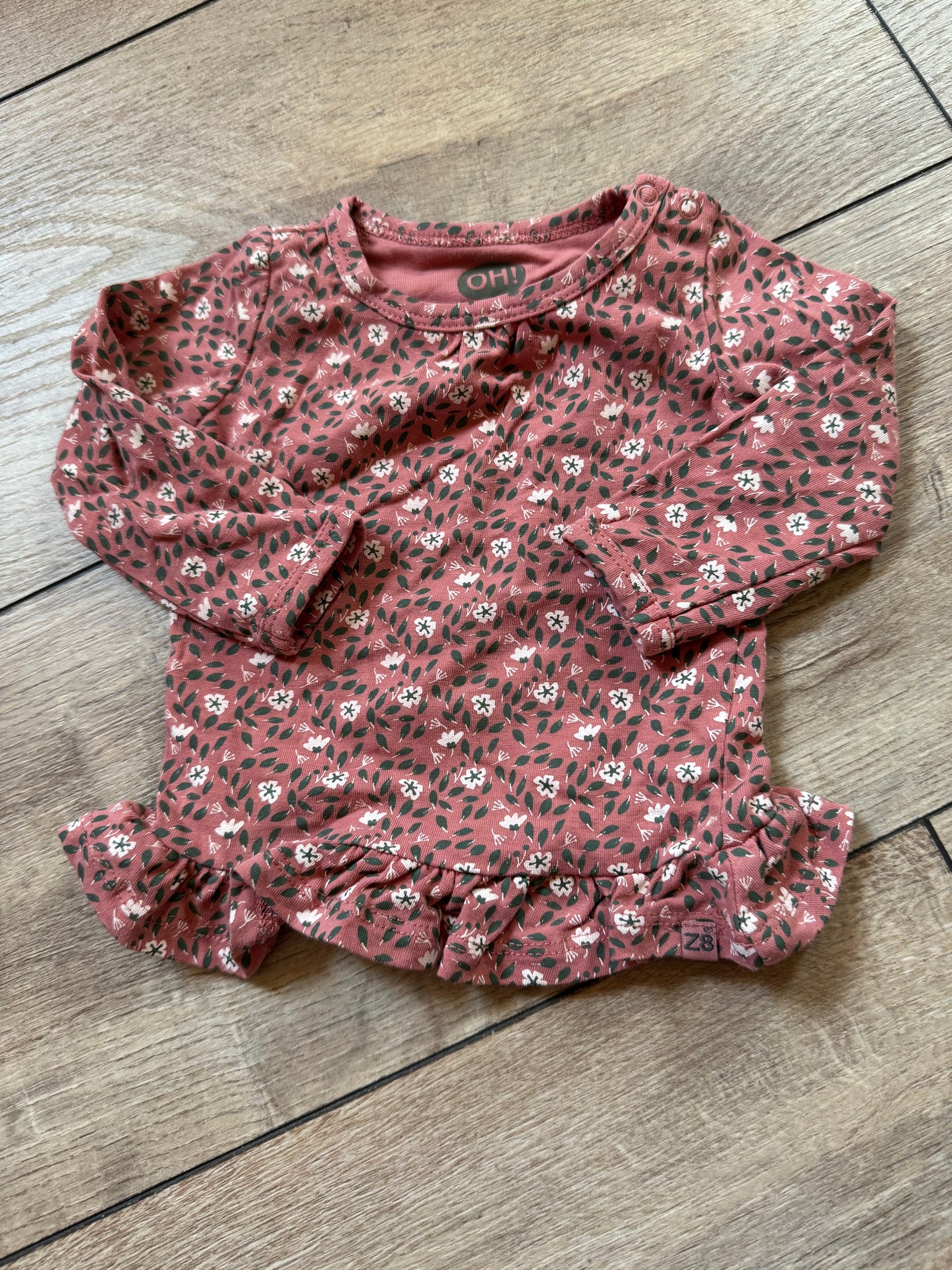 Z8 shirtje maat 56