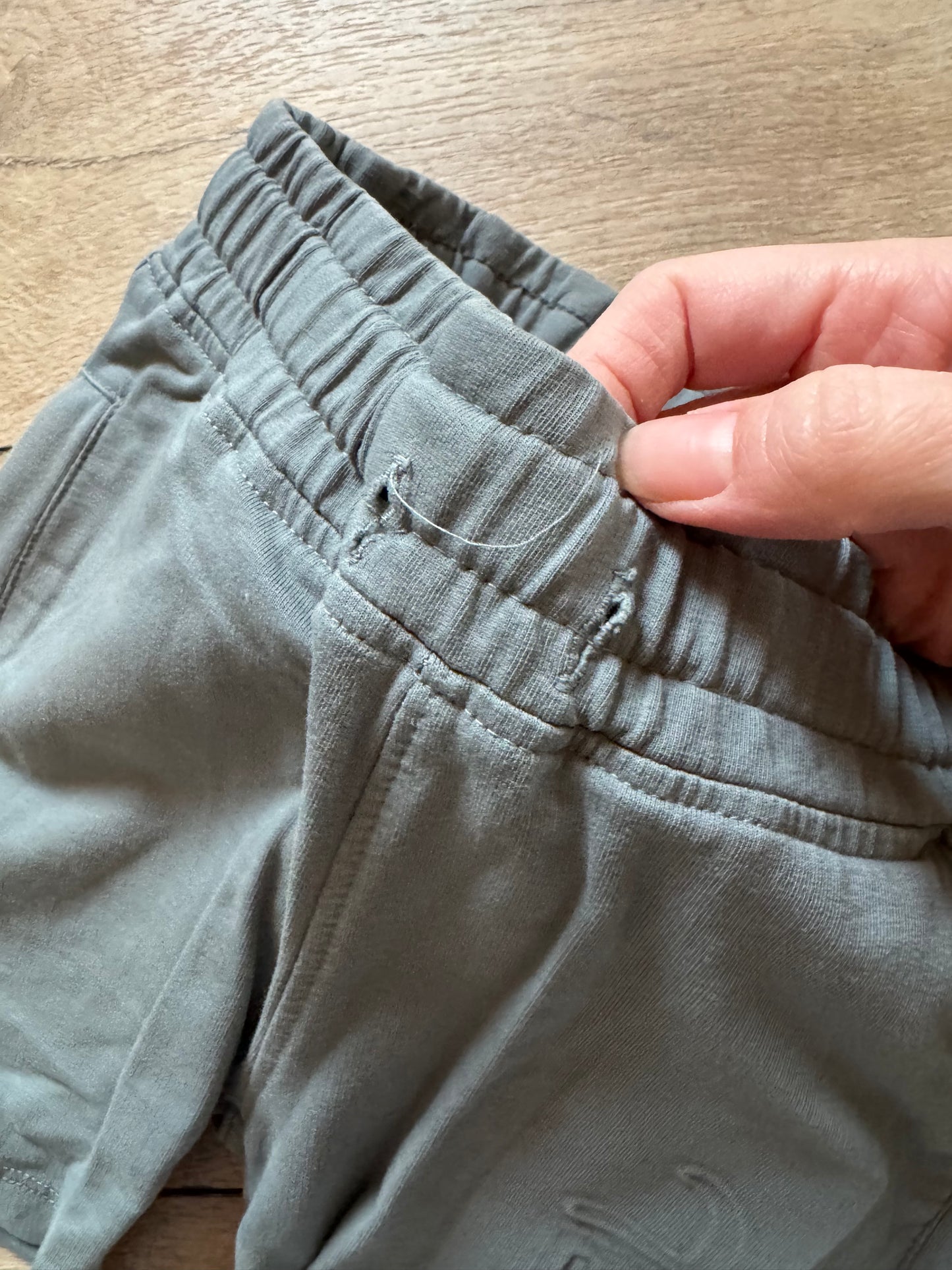 Bbl korte broek maat 110