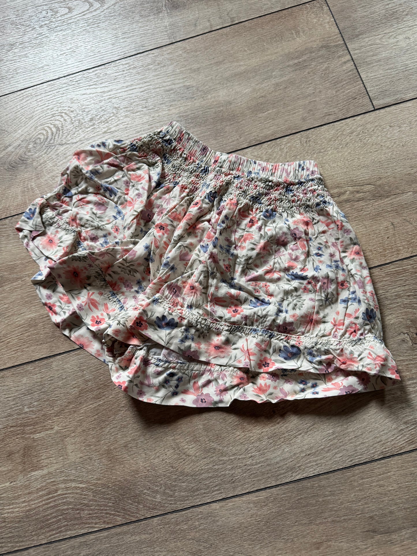 HEMA korte broek maat 110/116