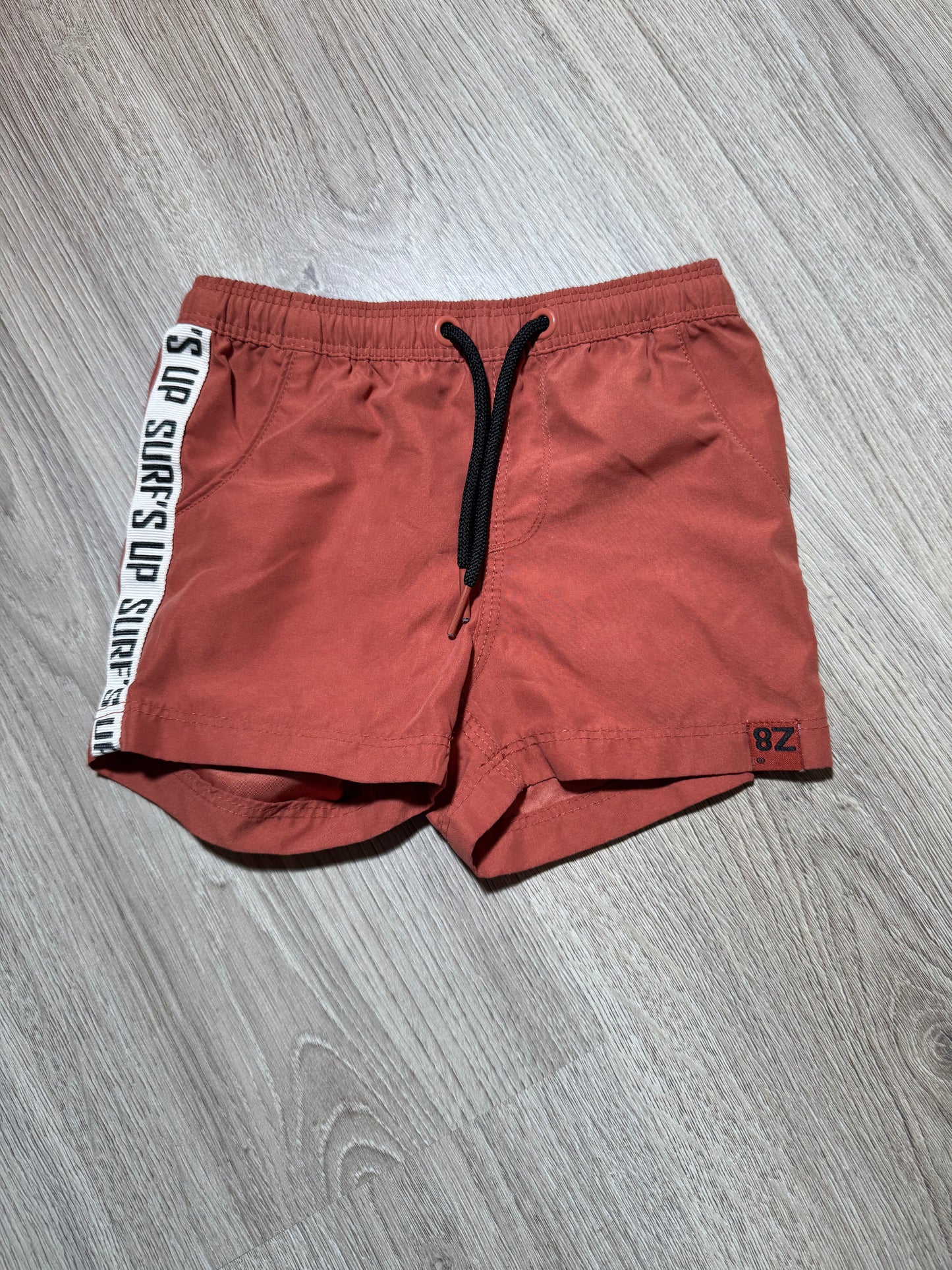 Z8 korte broek maat 80