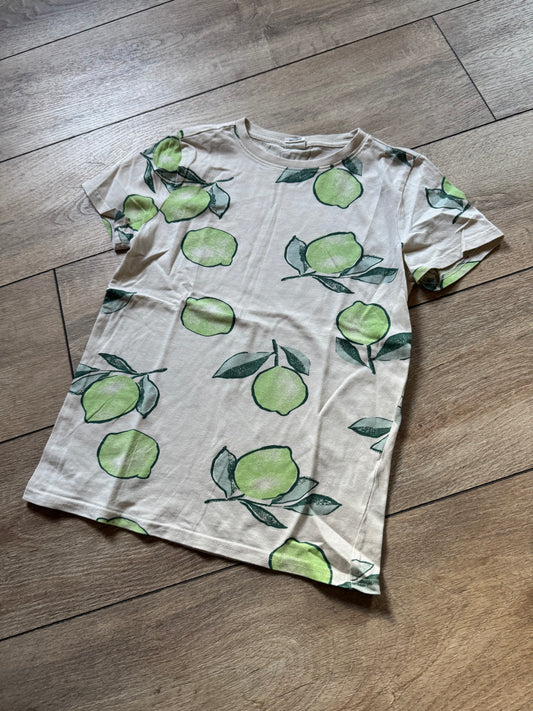 HEMA tshirt maat 134/140