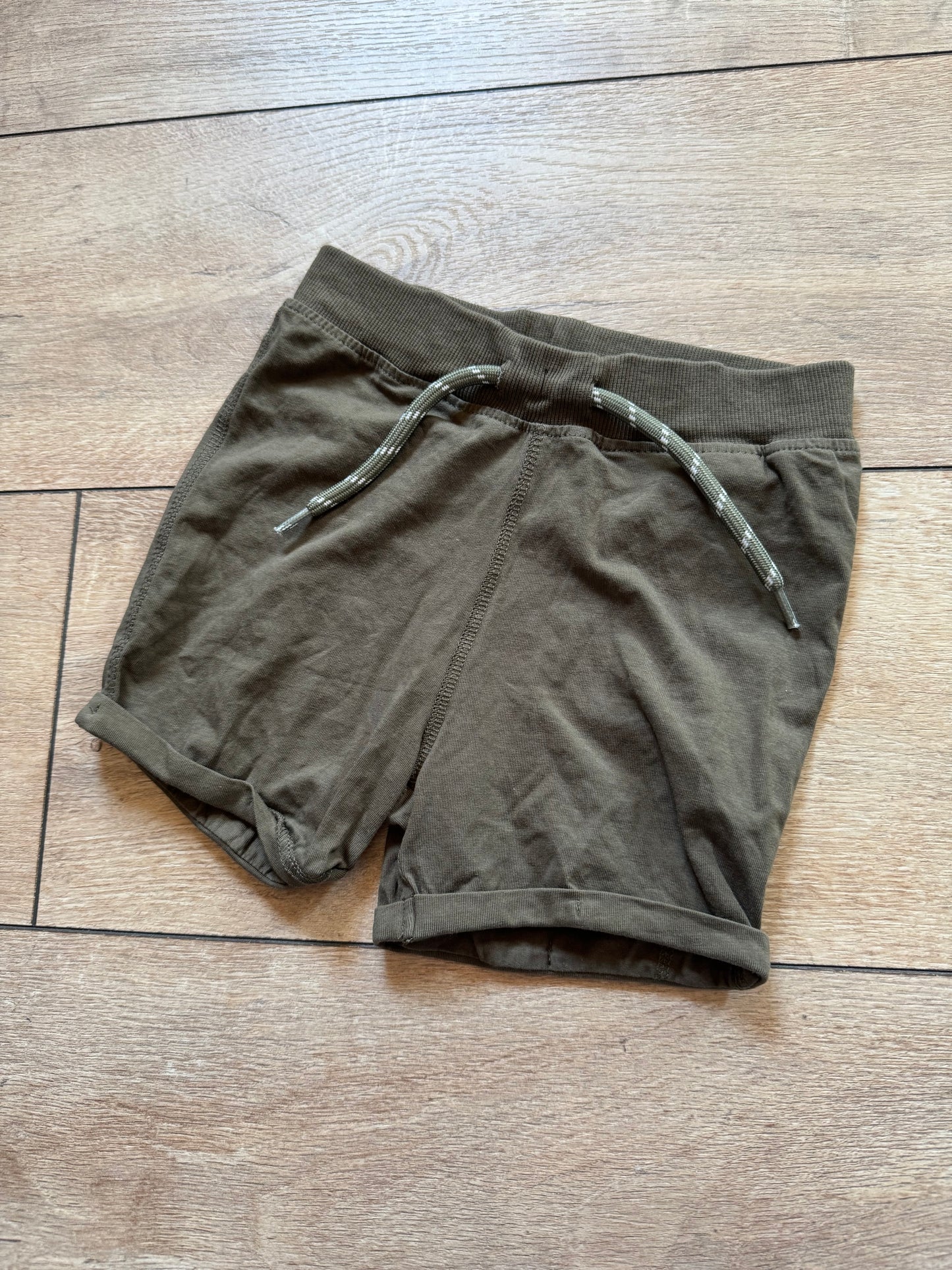Name it korte broek maat 98