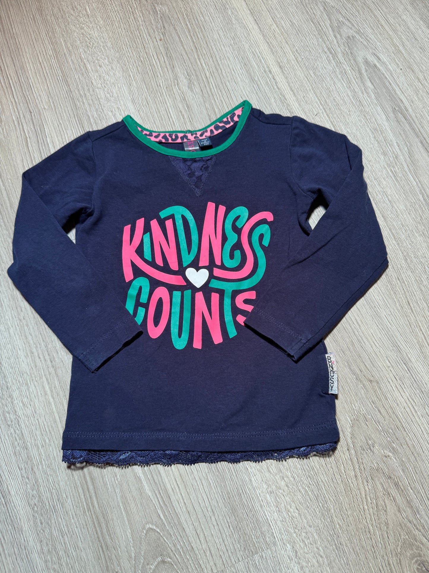 B nosy shirtje maat 92