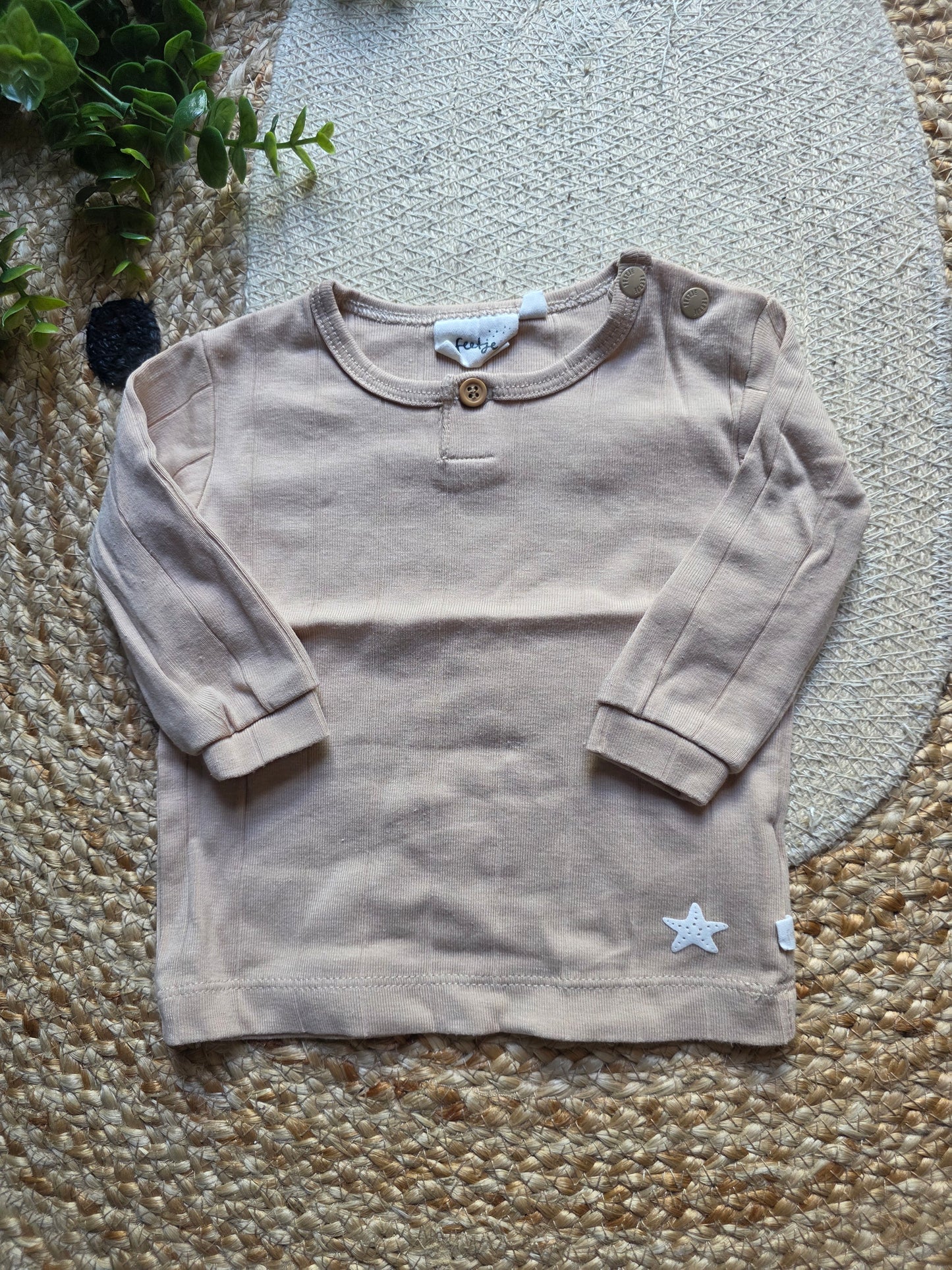 Feetje shirtje maat 62 -K212