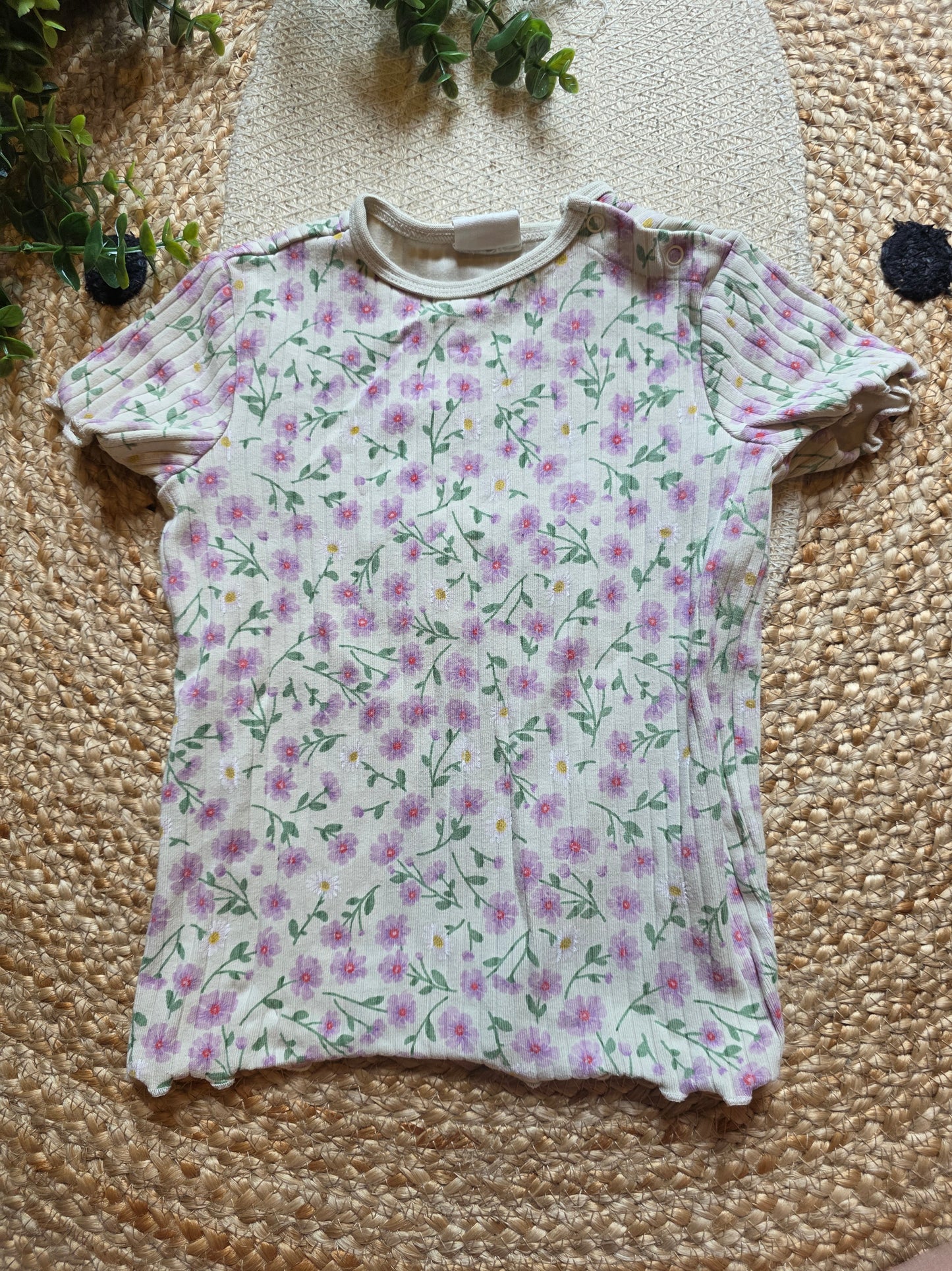 Hema tshirt maat 86 -K229