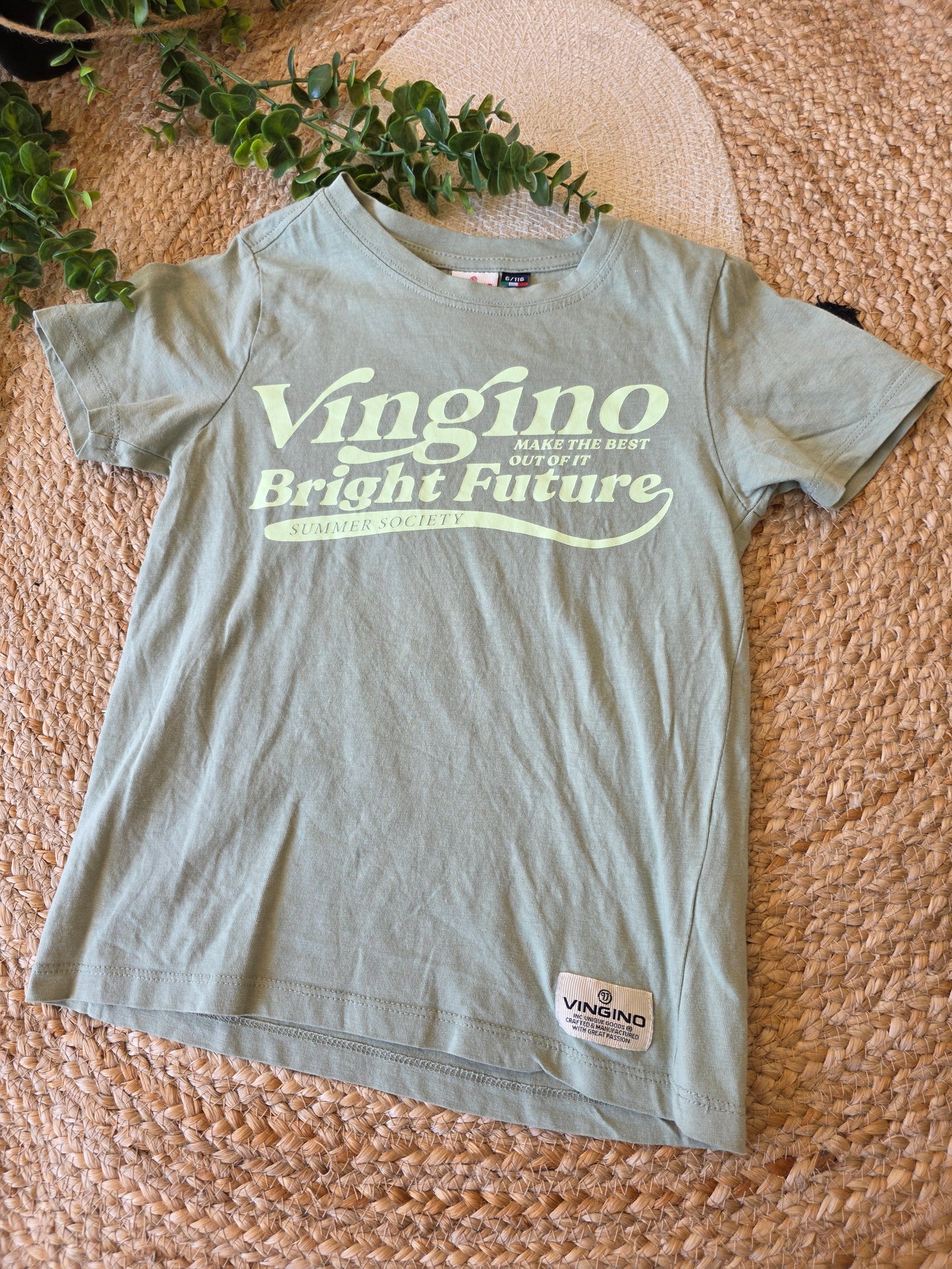Vingino tshirt maat 116 -K000