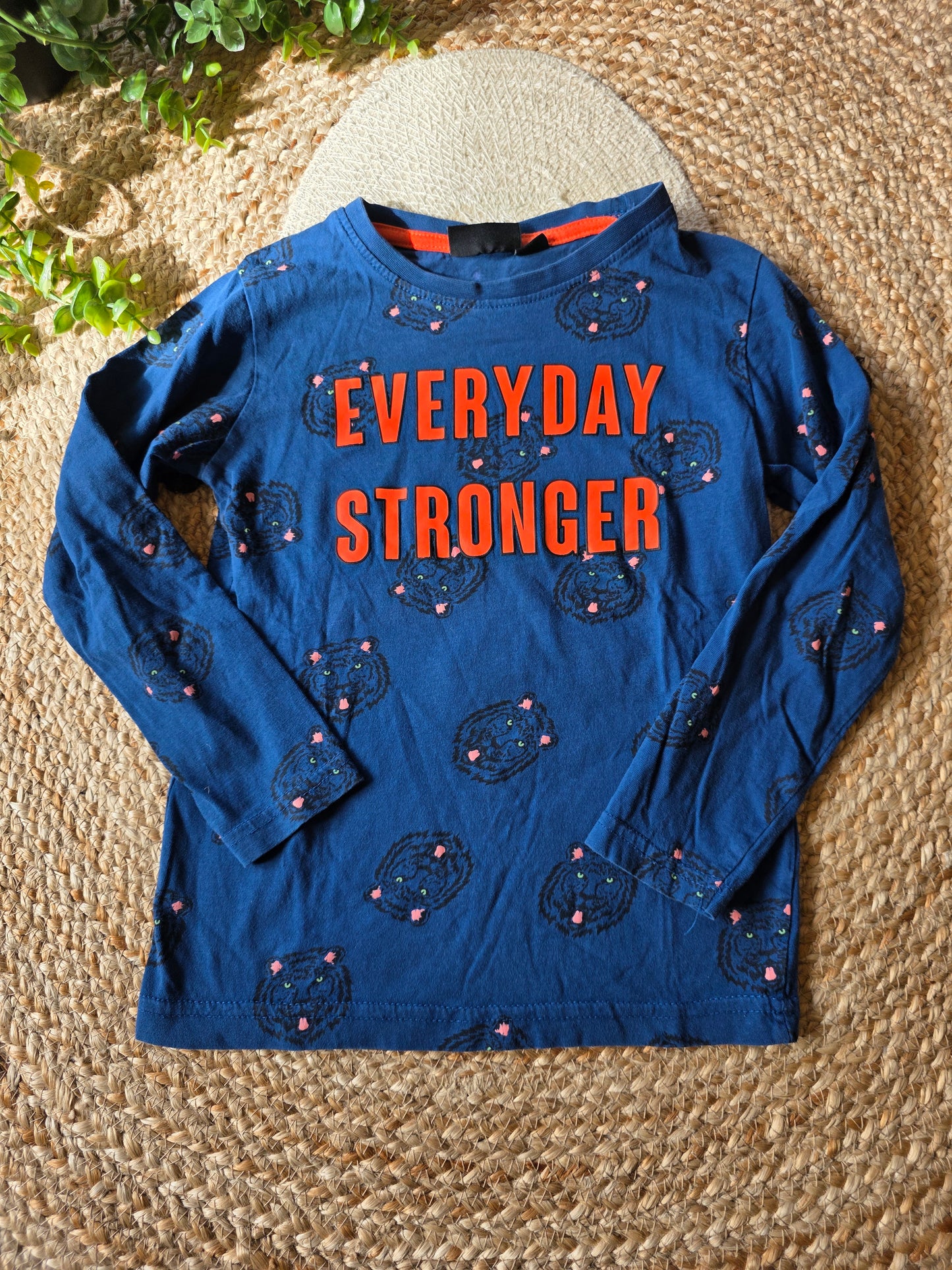 Twoday shirtje maat 110/116