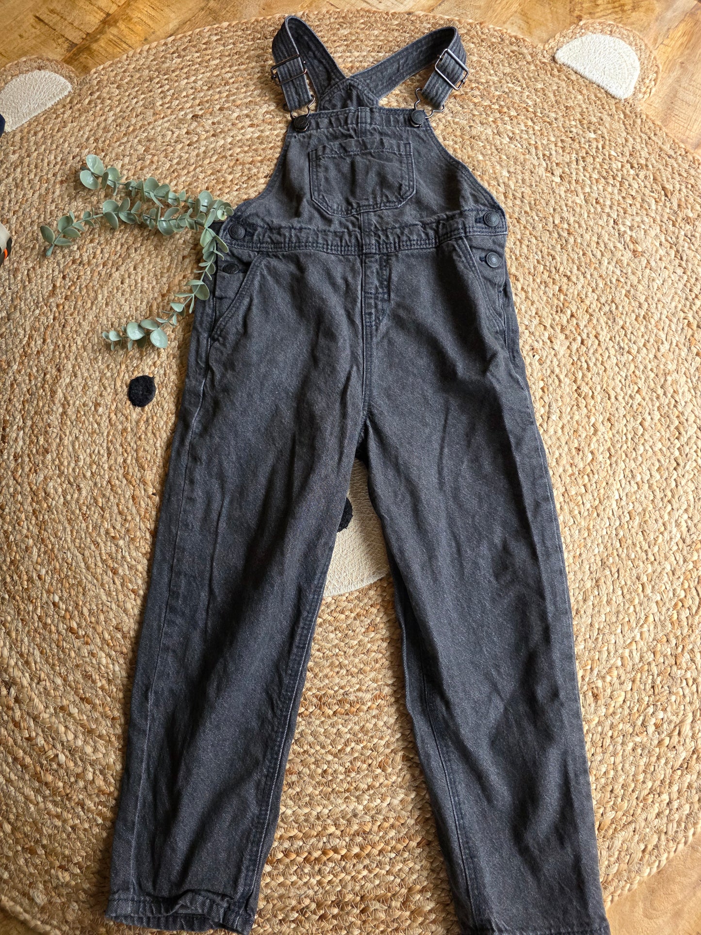 Hema tuinbroek maat 110/116