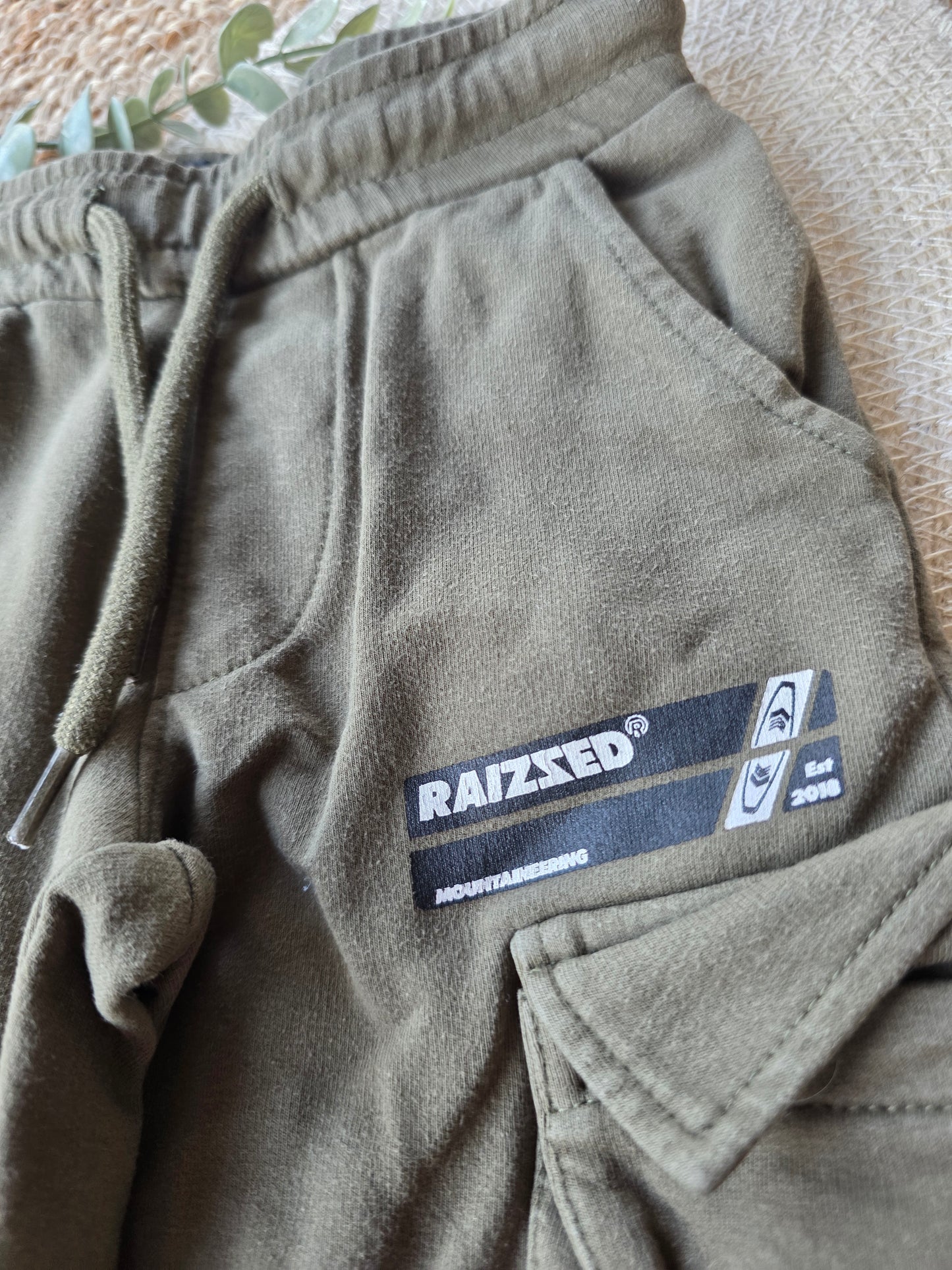 Raizzed broek maat 104