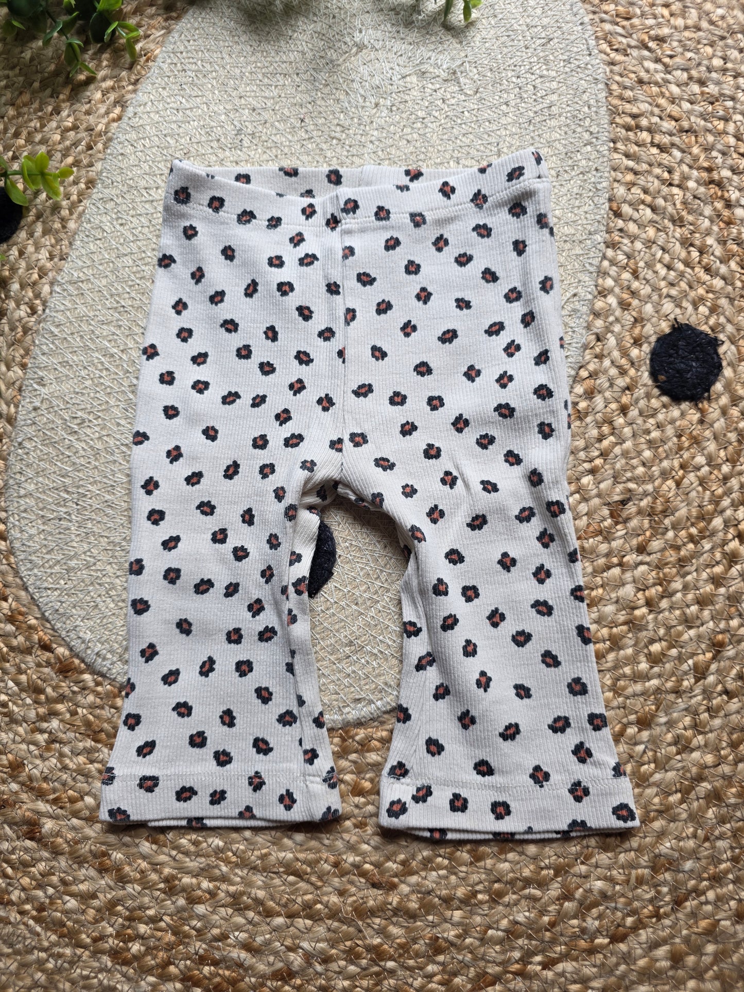 Hema broek maat 62 -K225