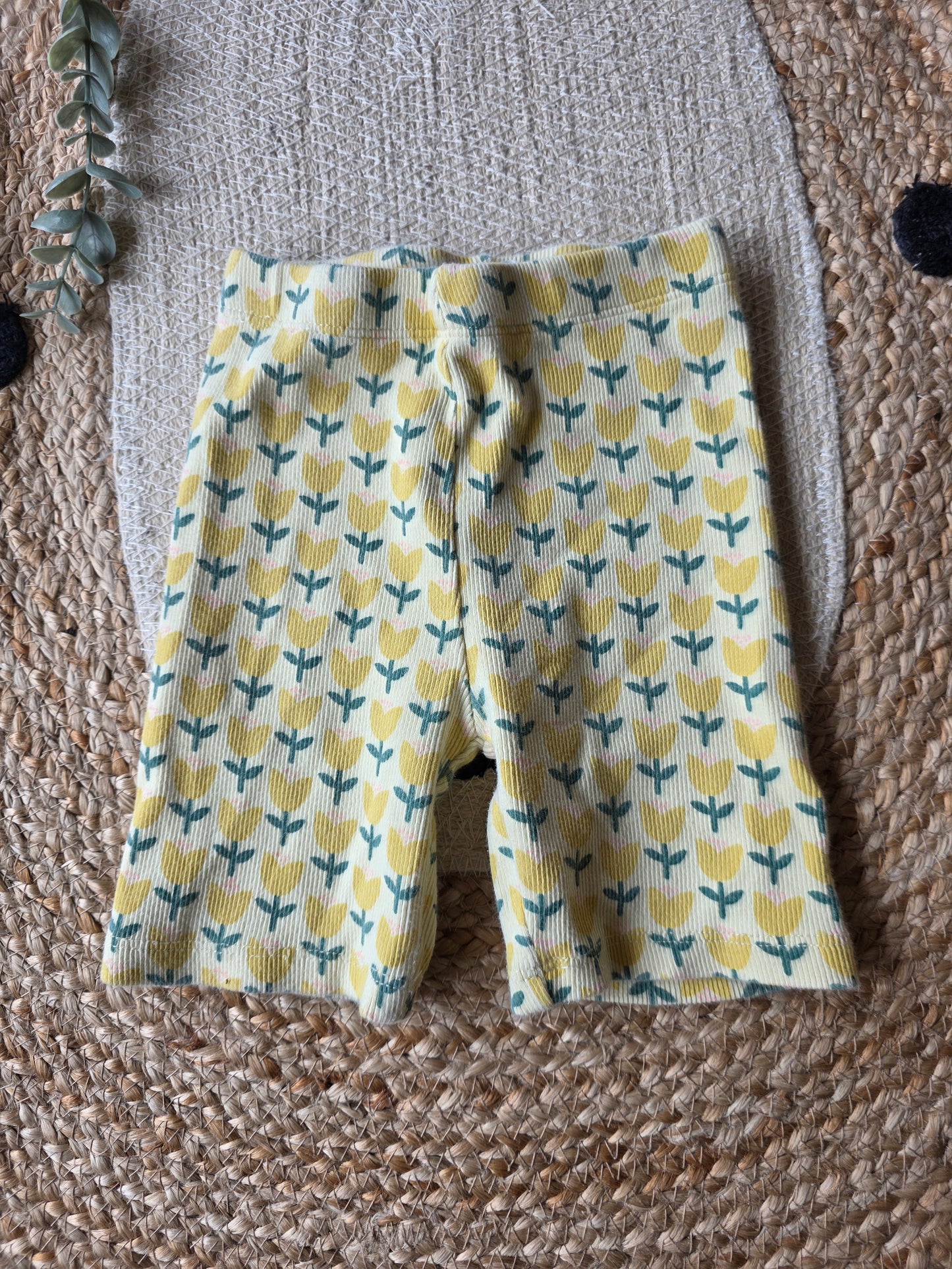 Zara korte broek maat 98