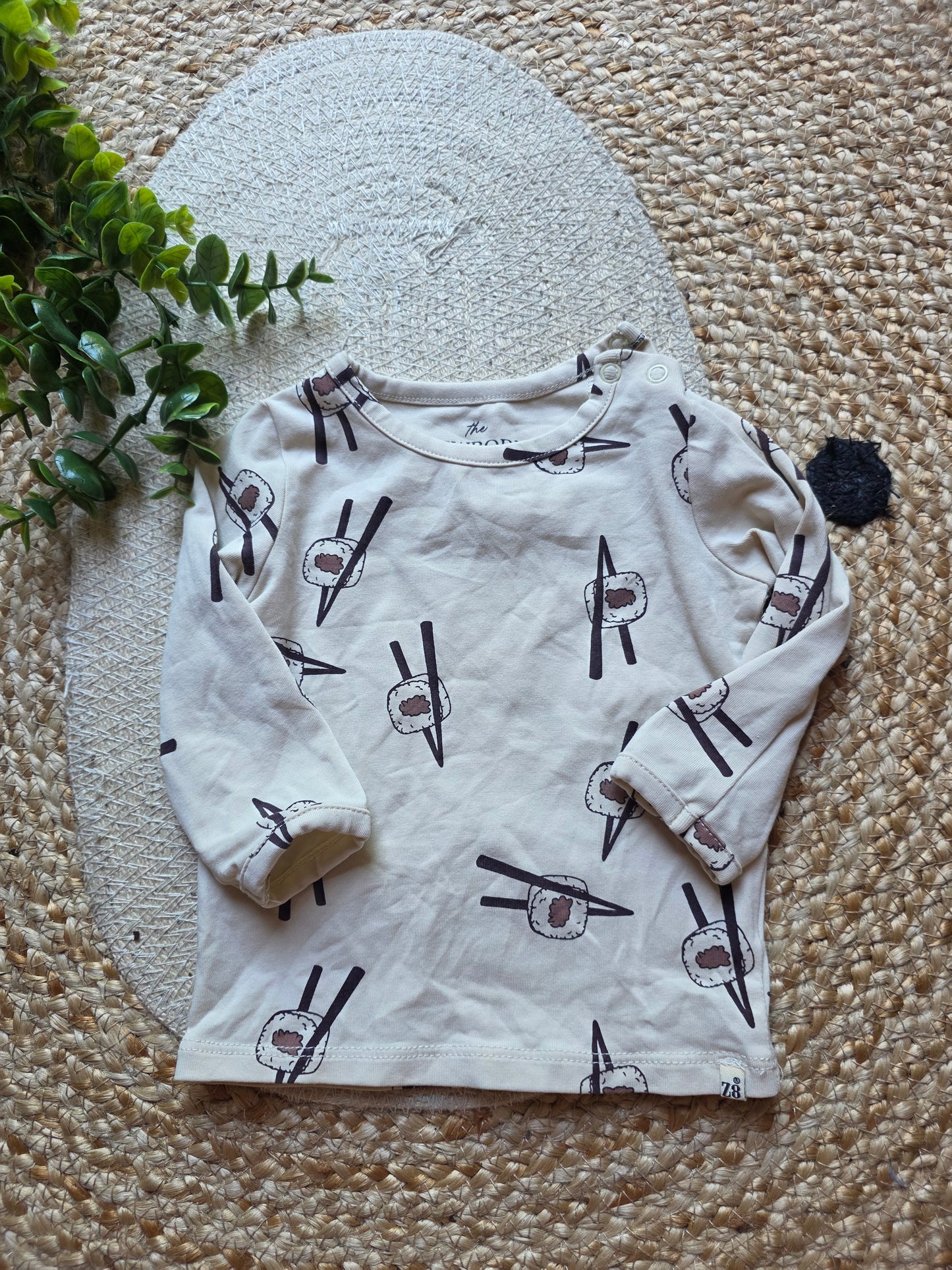 Z8 shirtje maat 56