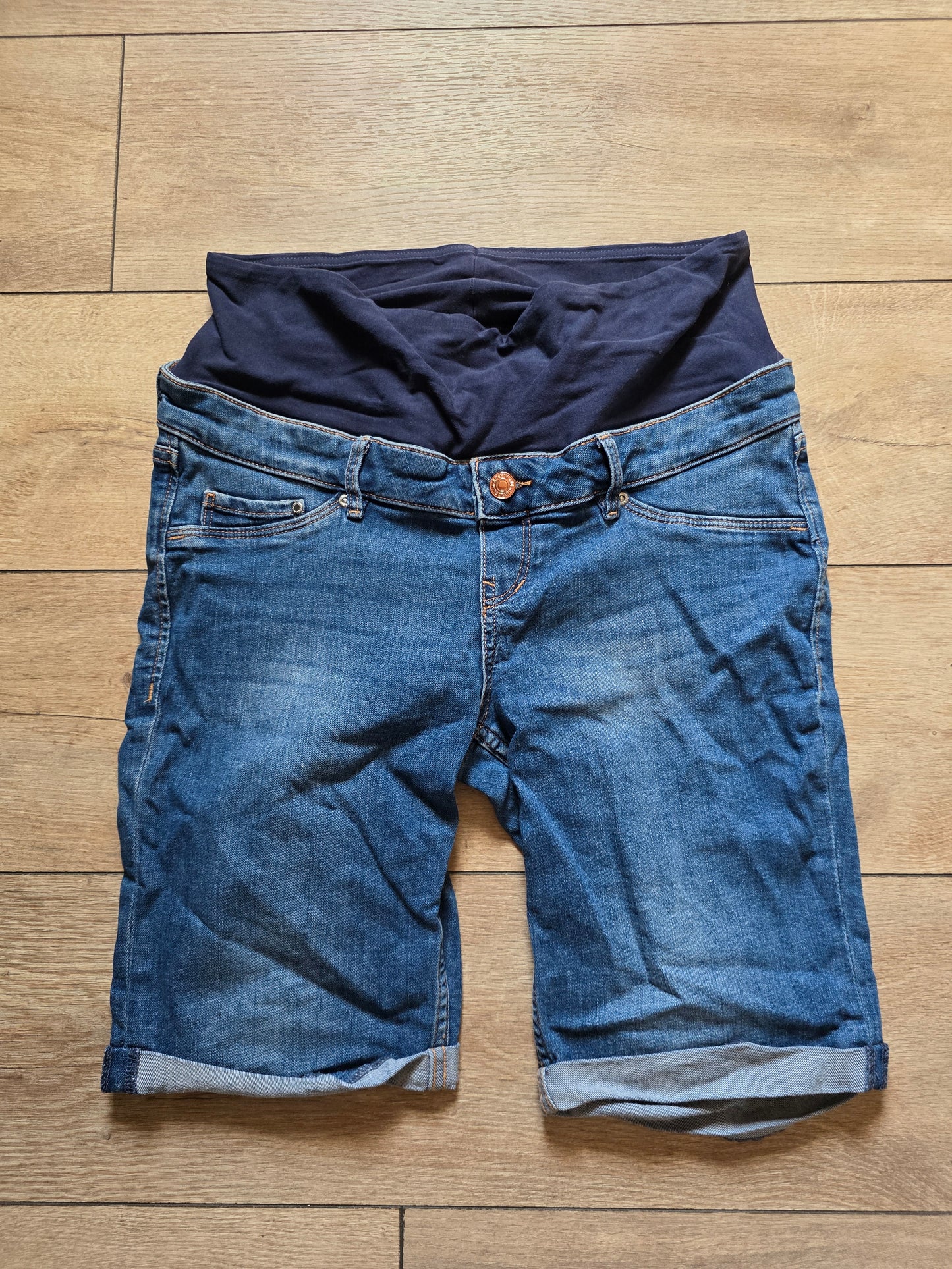 H&M zwangerschaps korte broek maat M