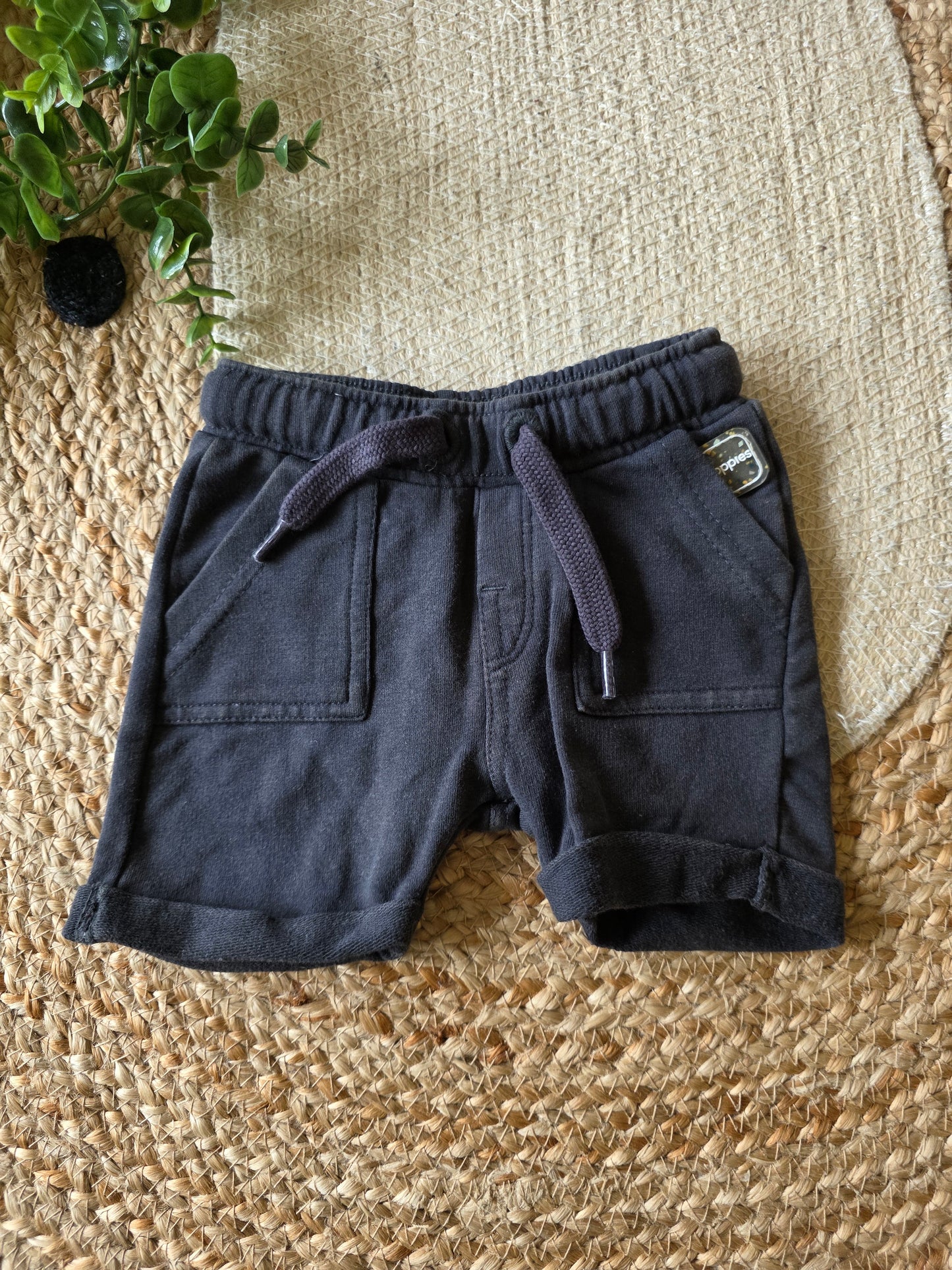 Noppies korte broek maat 56 -K210