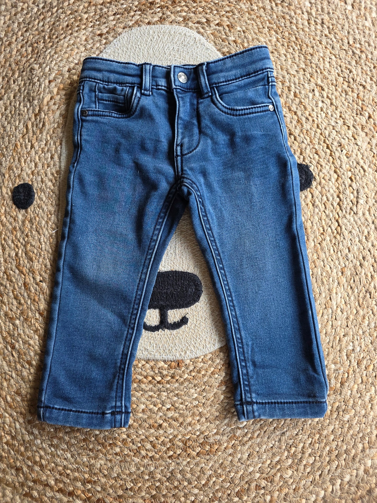 Baby blue jeans maat 86