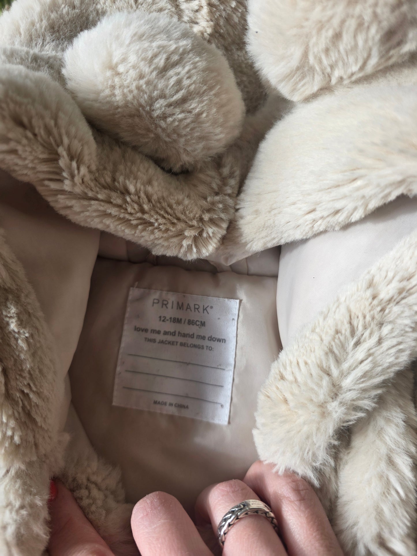Primark teddy jas maat 86