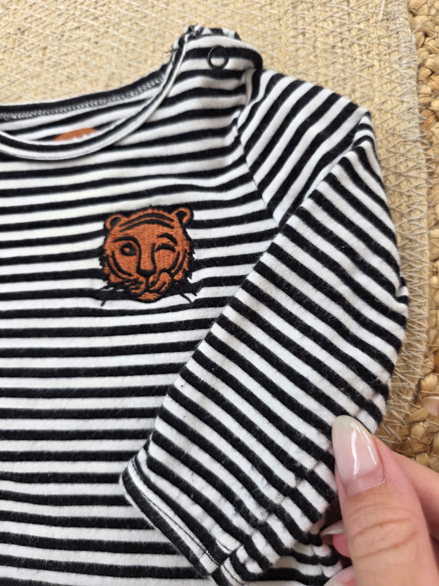 Z8 shirtje maat 56