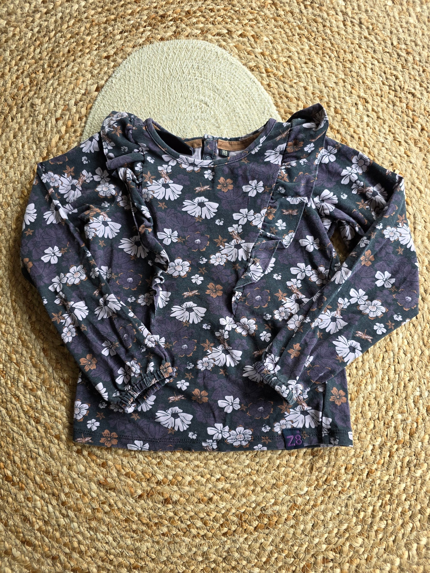 Z8 shirtje maat 104/110