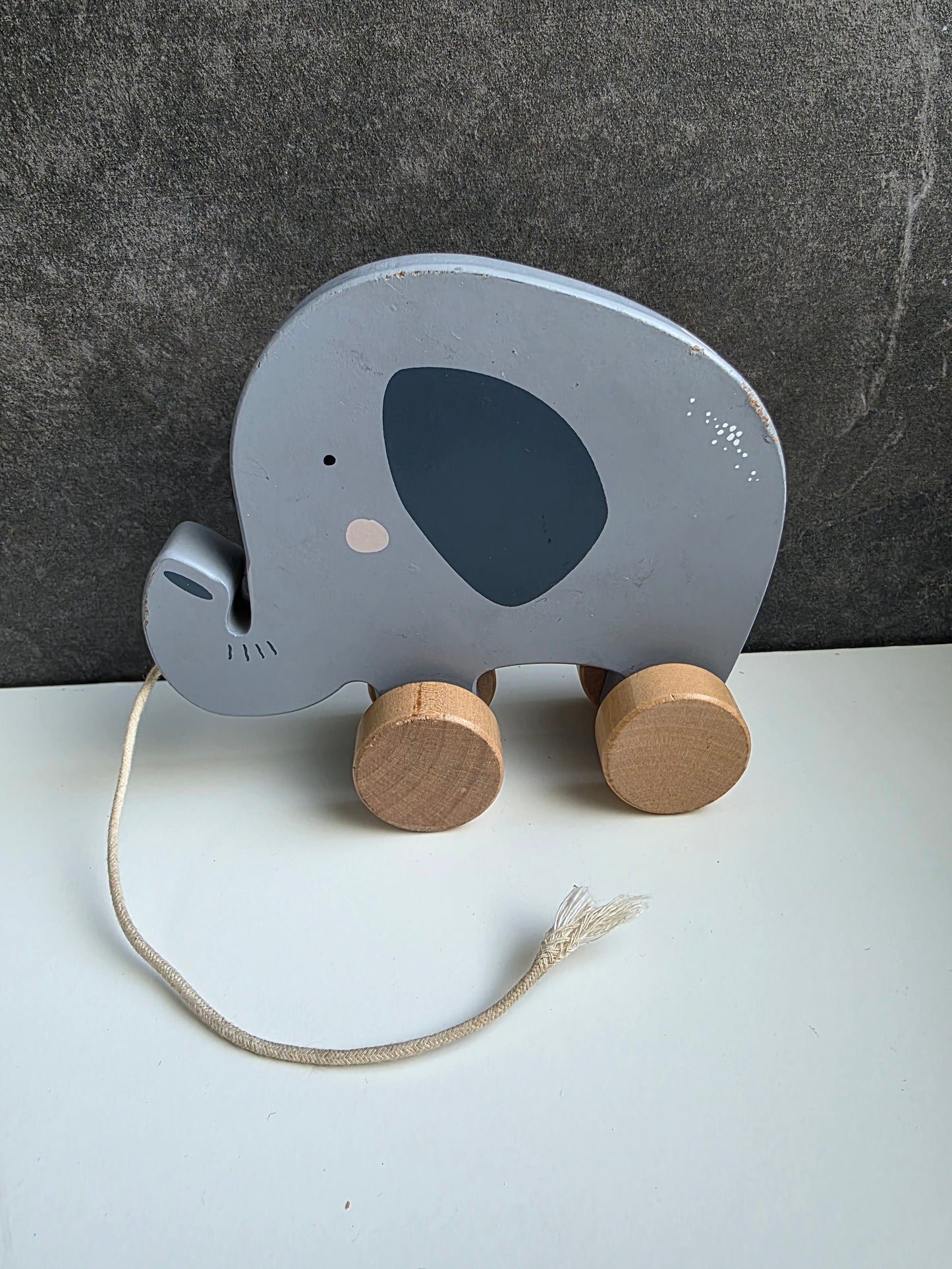Little dutch trekfiguur olifant