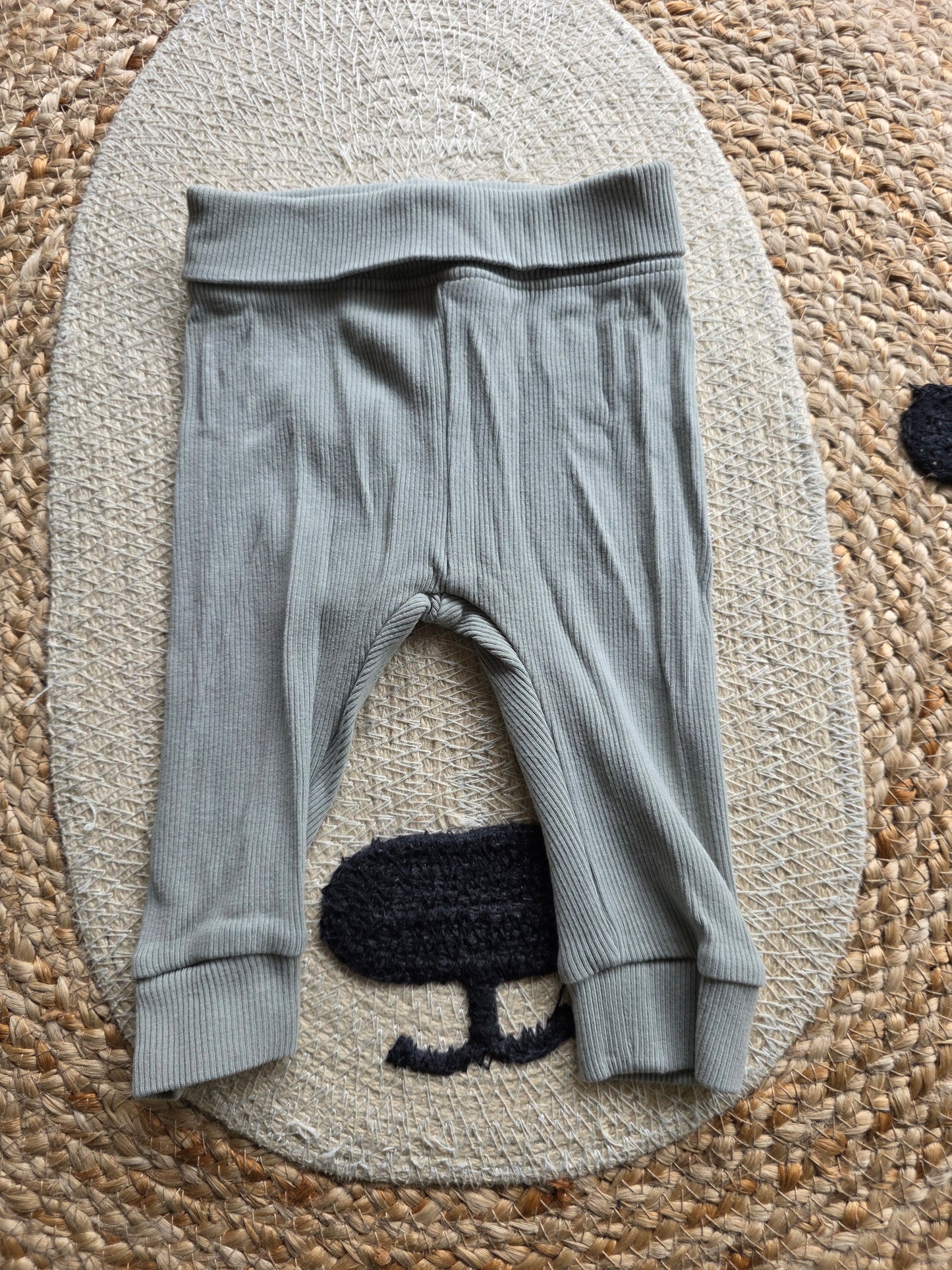 Hema legging maat 56