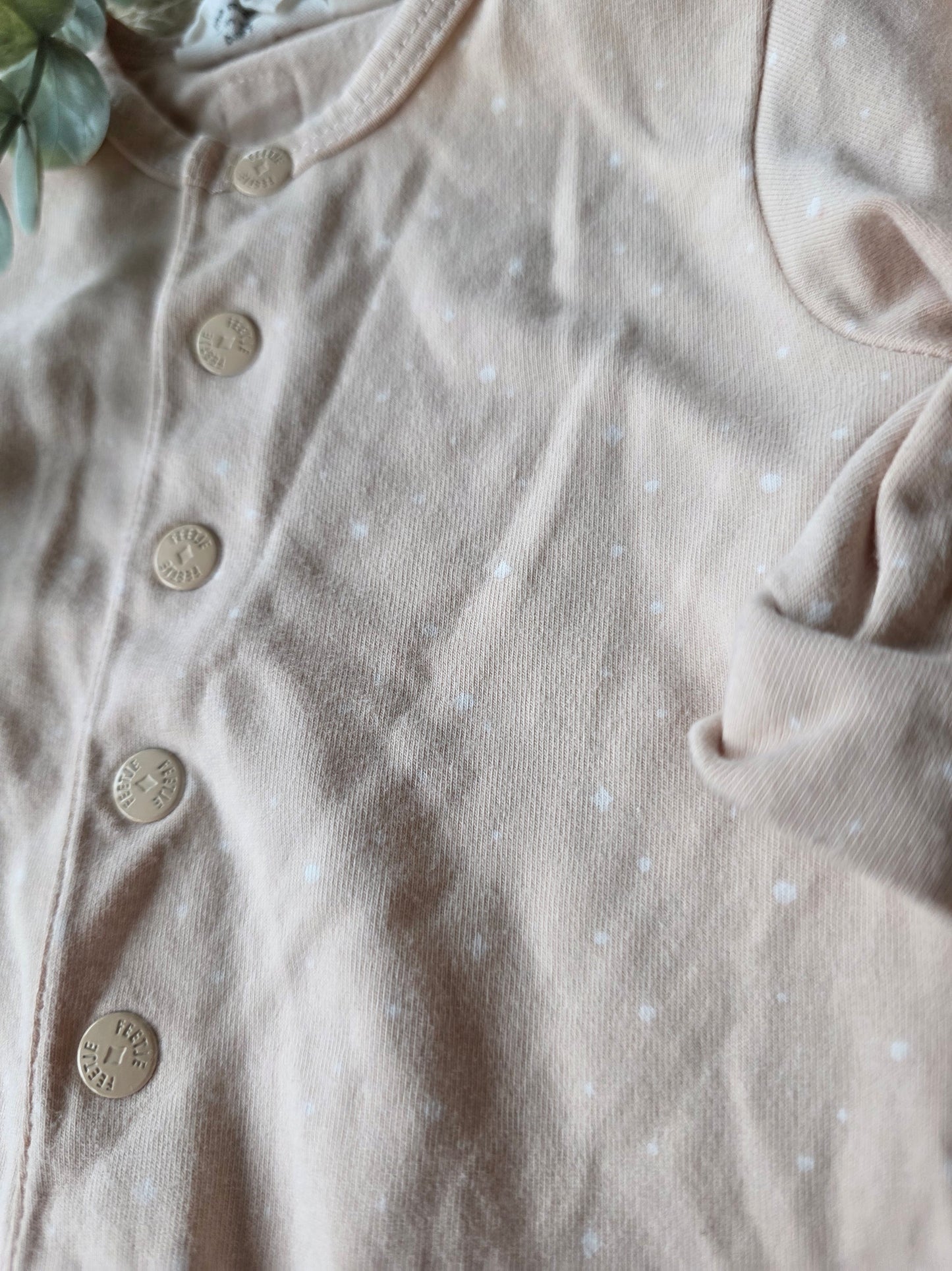 Feetje pakje maat 50