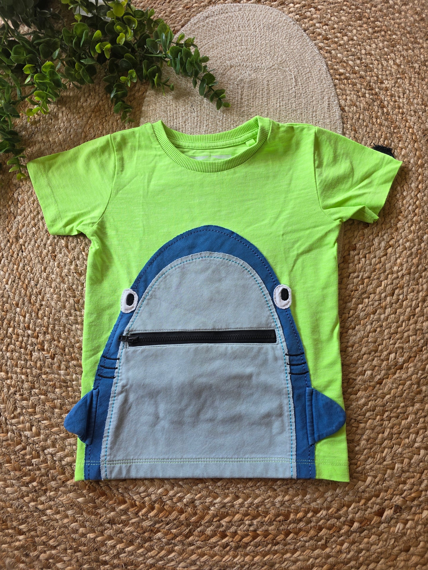 Next tshirt maat 98 -K207