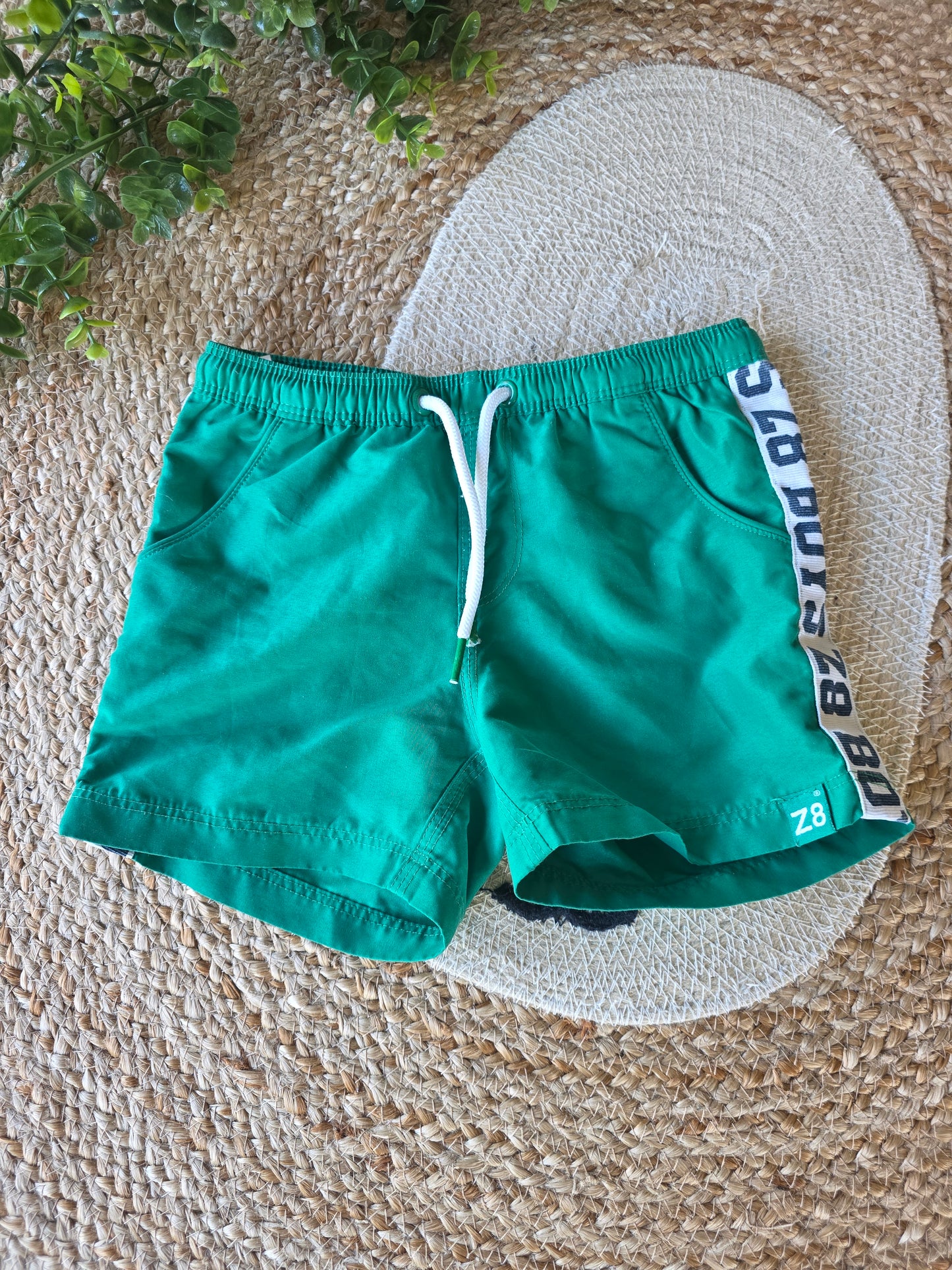 Z8 korte broek maat 110 -K000