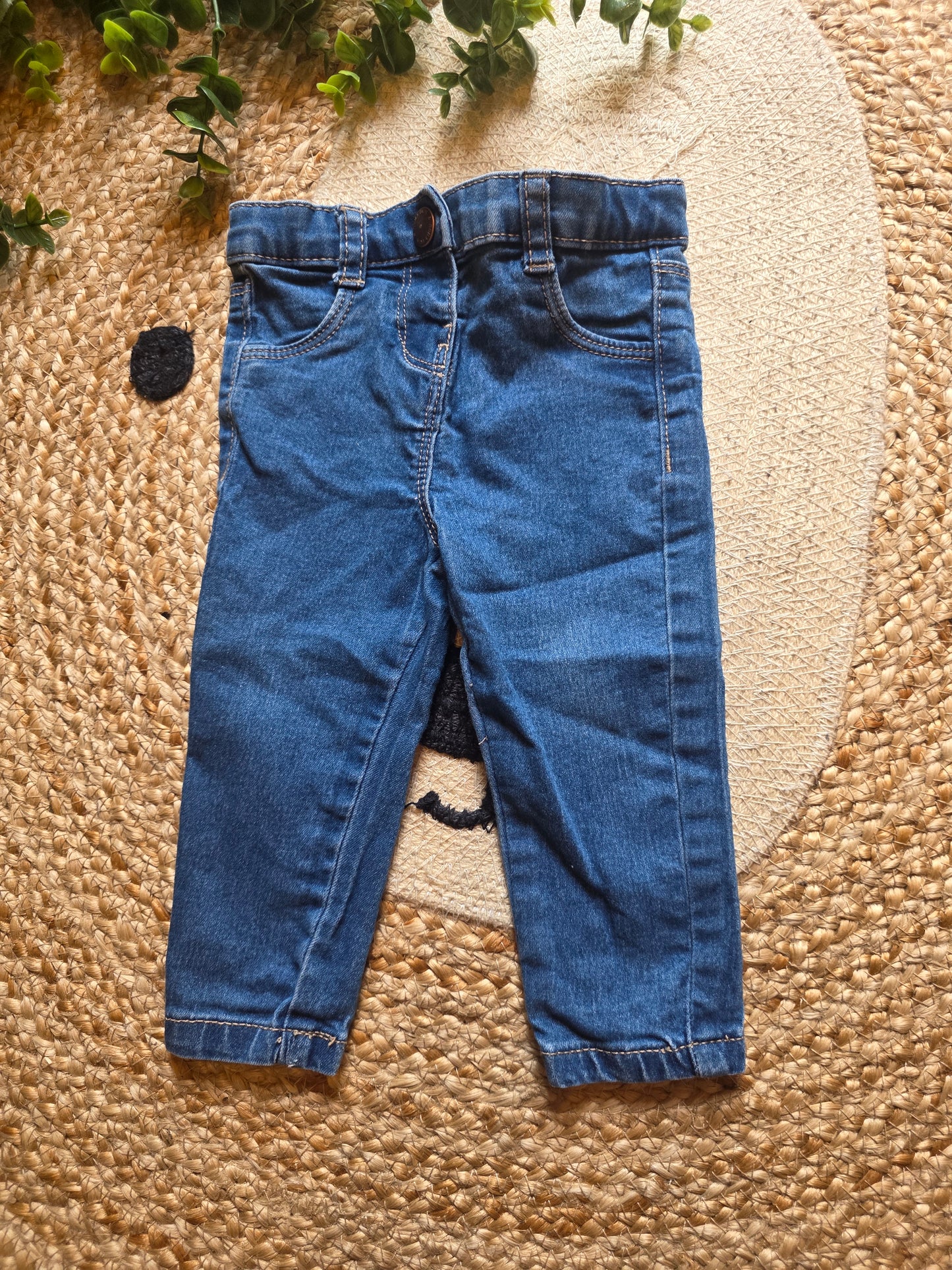 Kiabi jeans maat 9M -K217