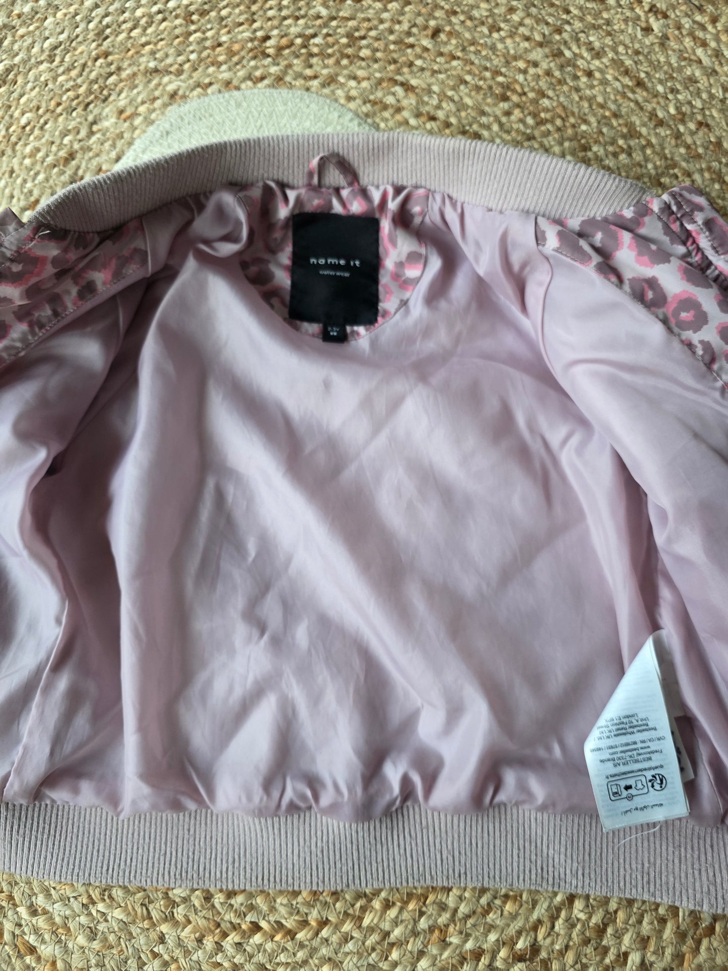 Name it tussenjas maat 98