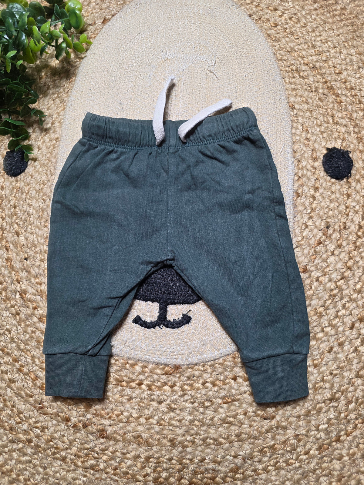 Hema broek maat 56