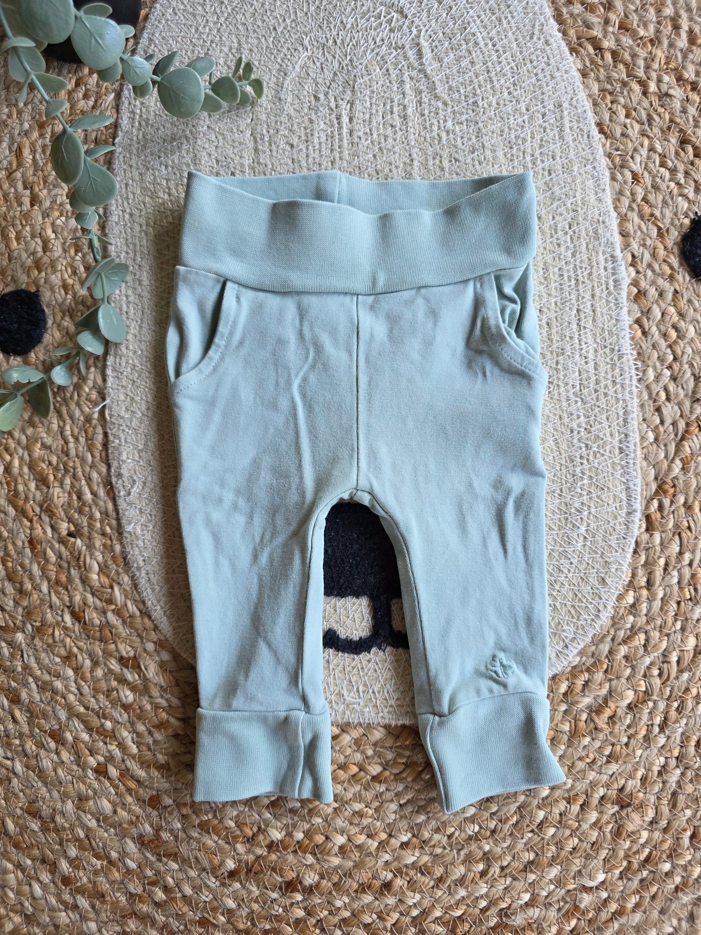 Noppies broekje maat 50