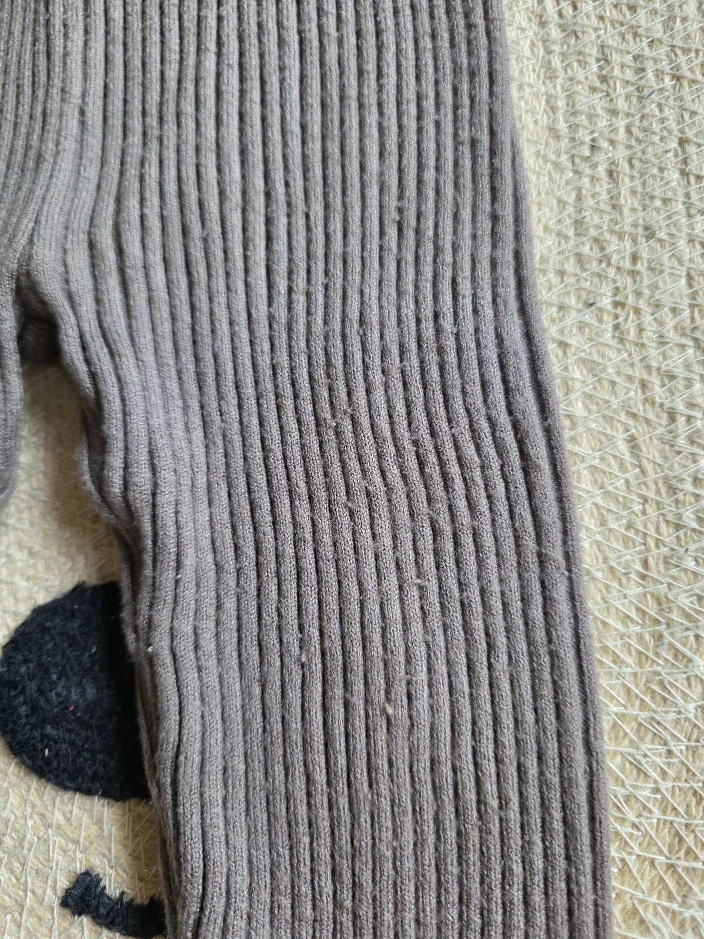H&m broekje maat 80