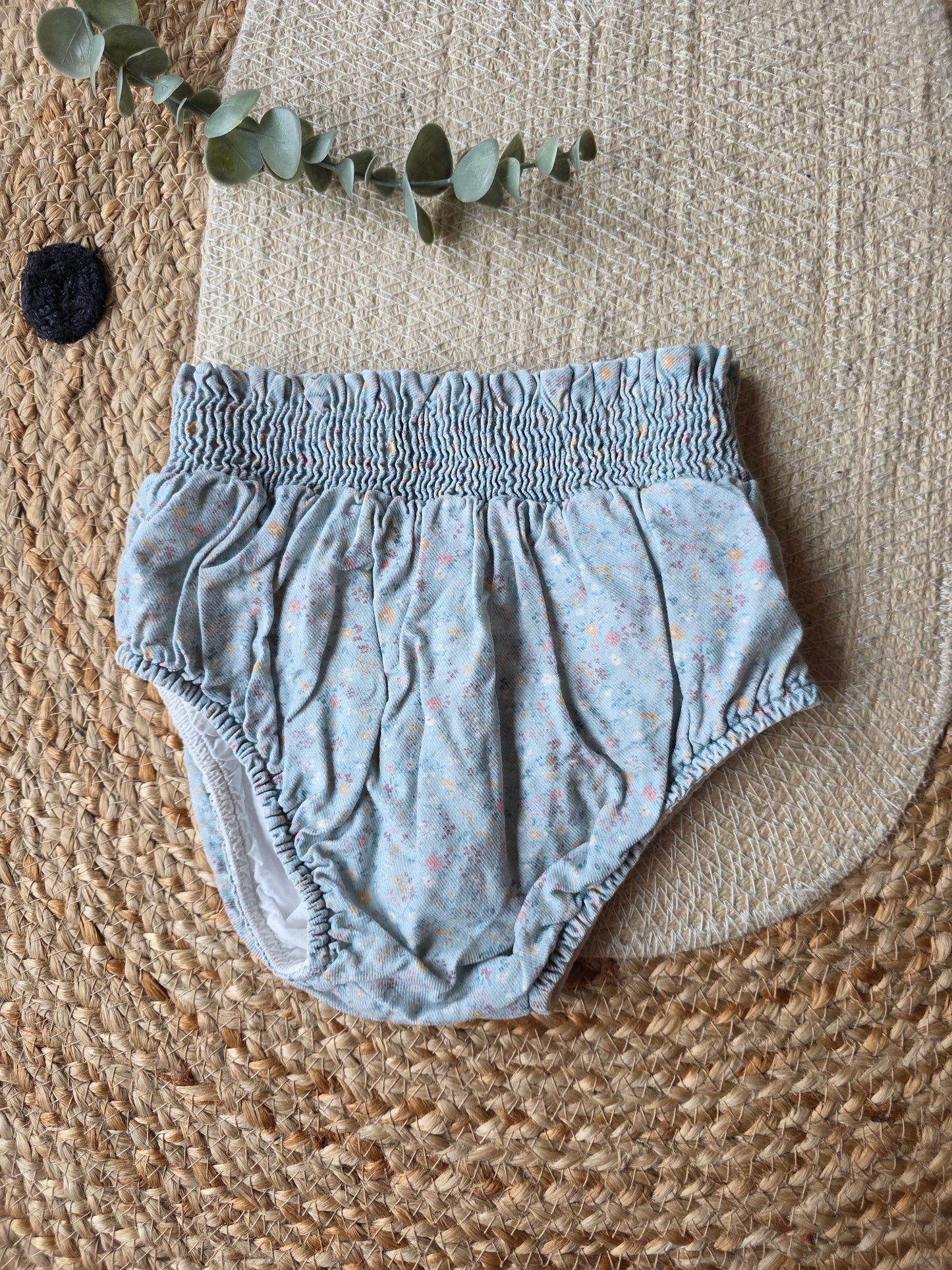 Conut korte broek maat 74