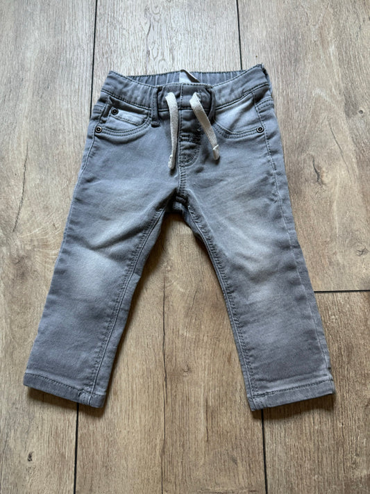 HEMA broek maat 68