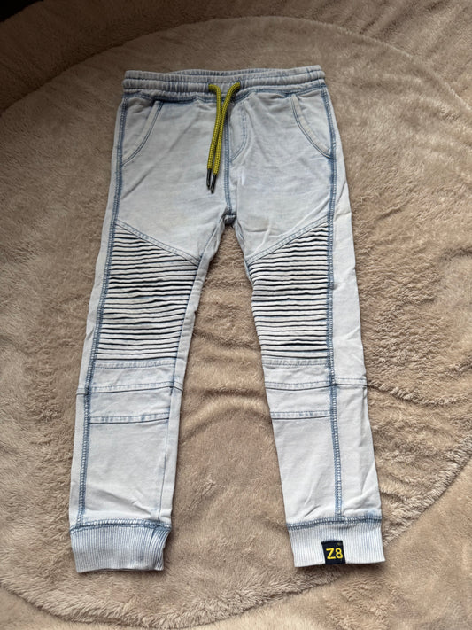 Z8 broek maat 104