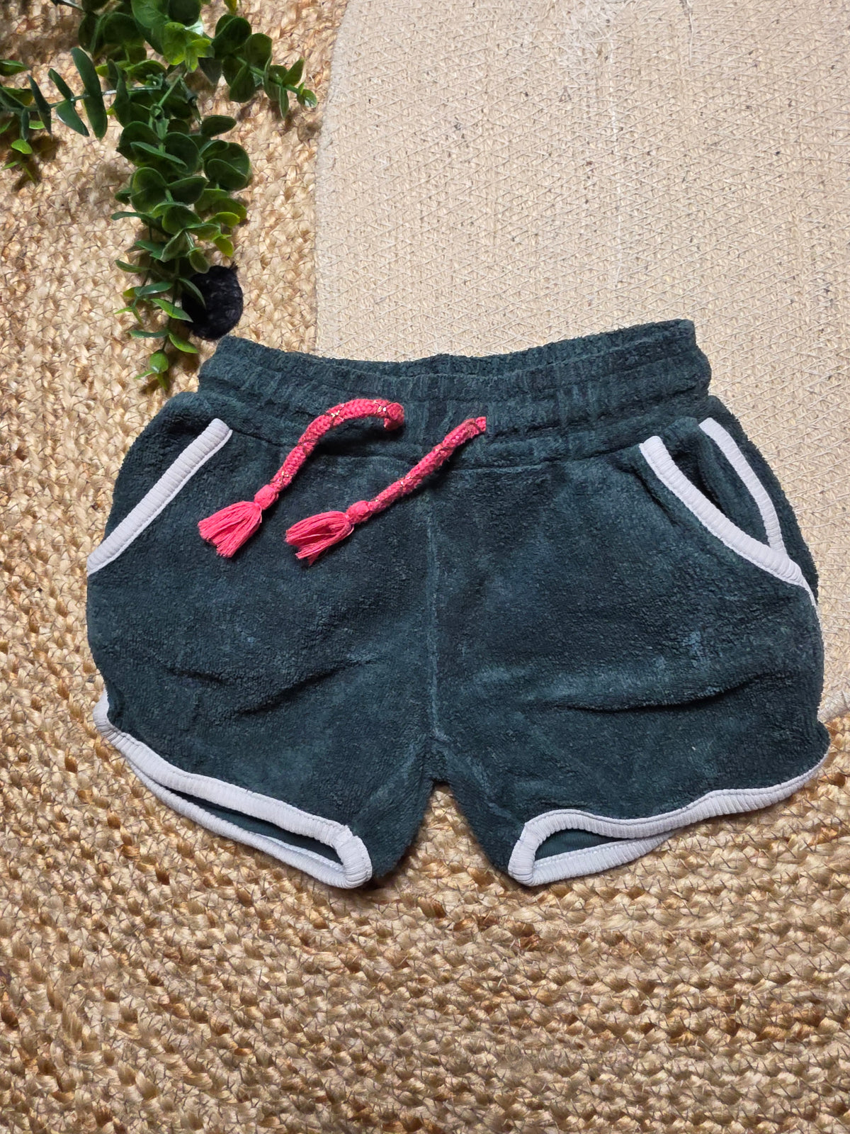 Jubel korte broek maat 92