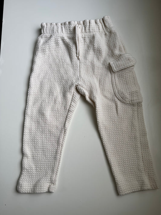 Zara broek maat 92