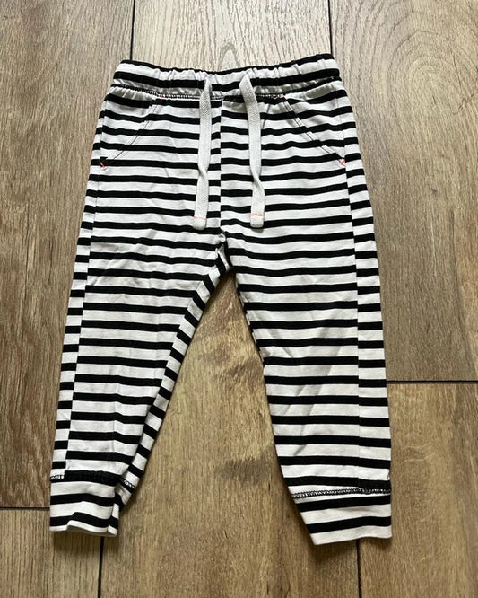 Hema broek maat 80