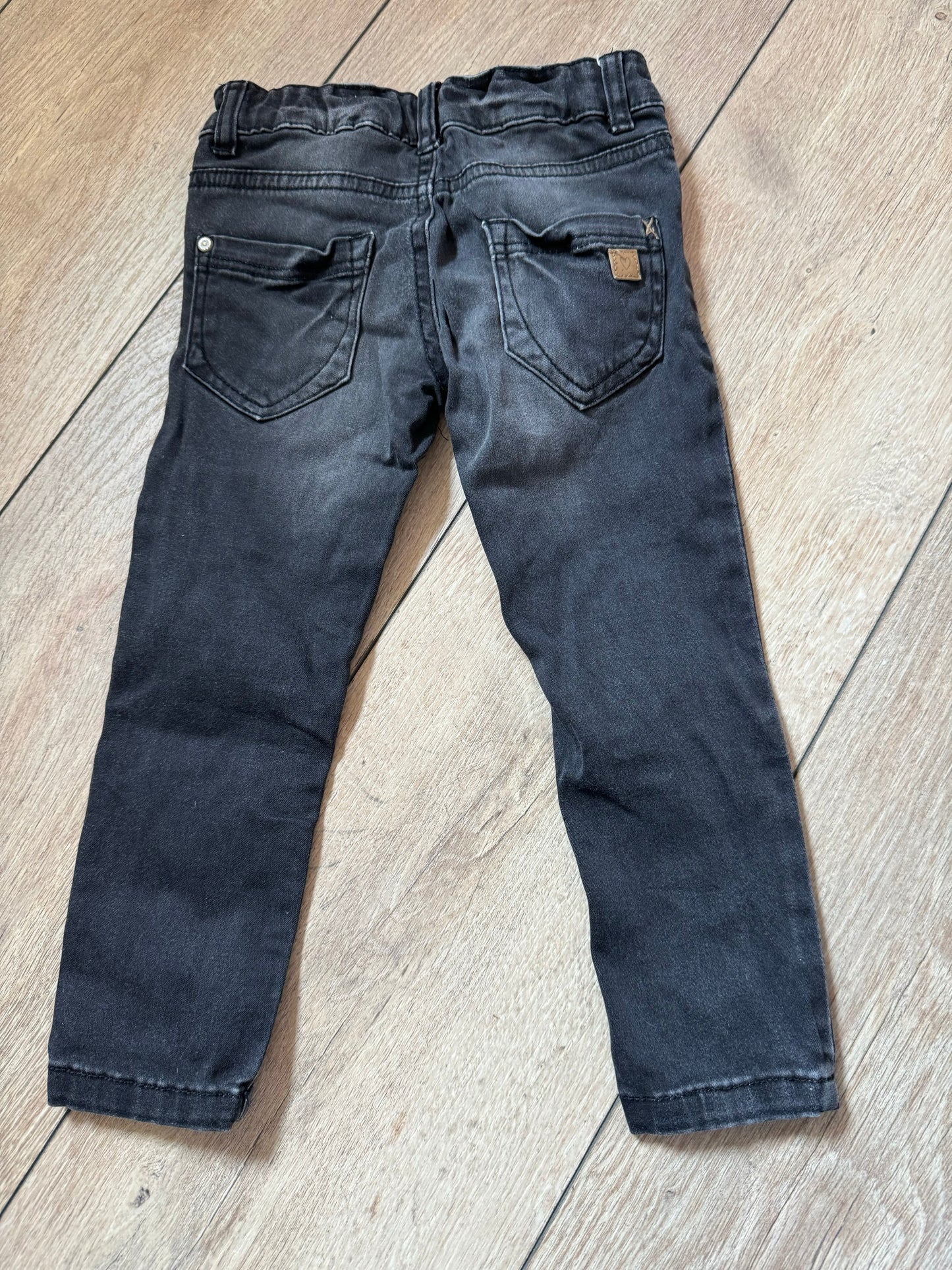 HEMA jeans maat 98