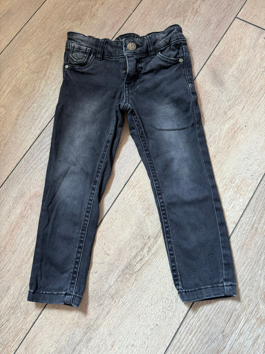 HEMA jeans maat 98