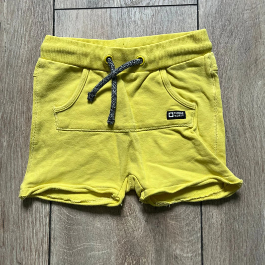 Tumble 'n dry korte broek maat 80