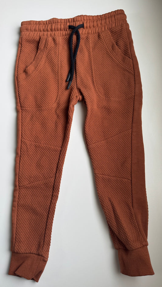 HEMA broek maat 98/104