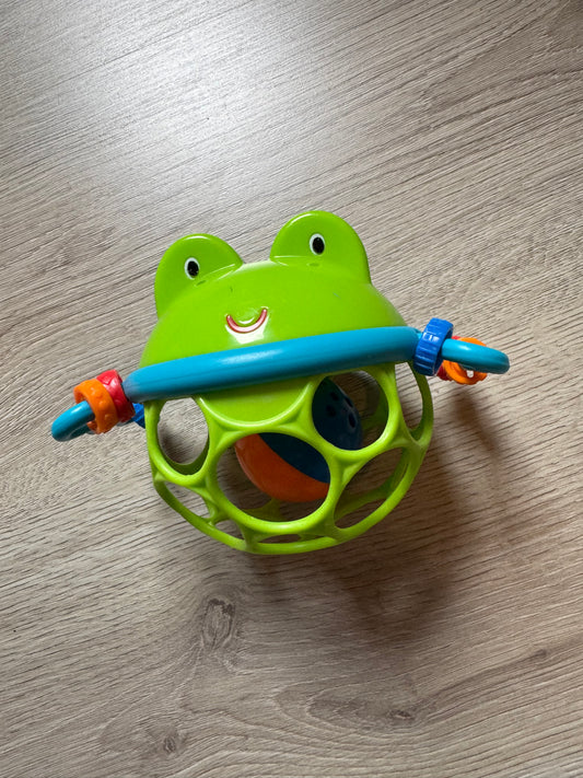 Oball rammelaar kikker